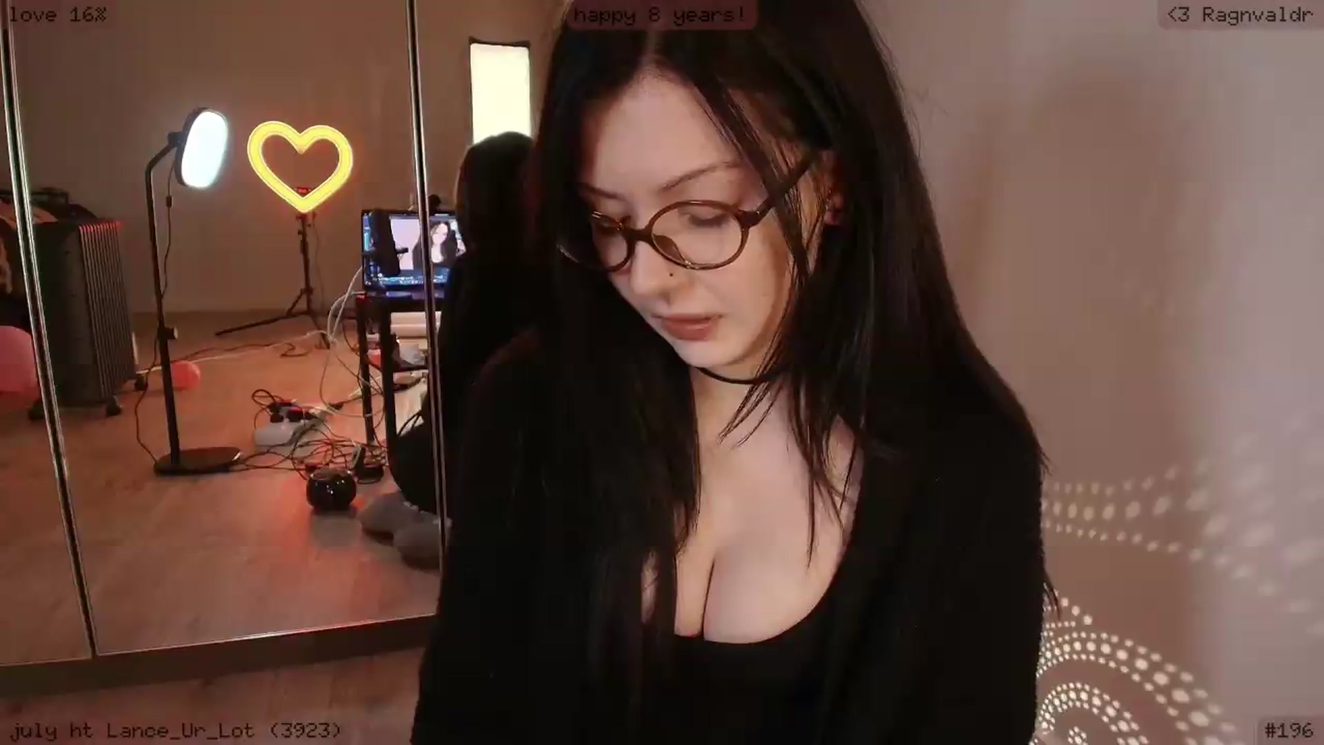 Gallery image thumbnail from RoomToAvoid's myfreecams stream on, 08/01/2026, 24:15 image 10 of 20