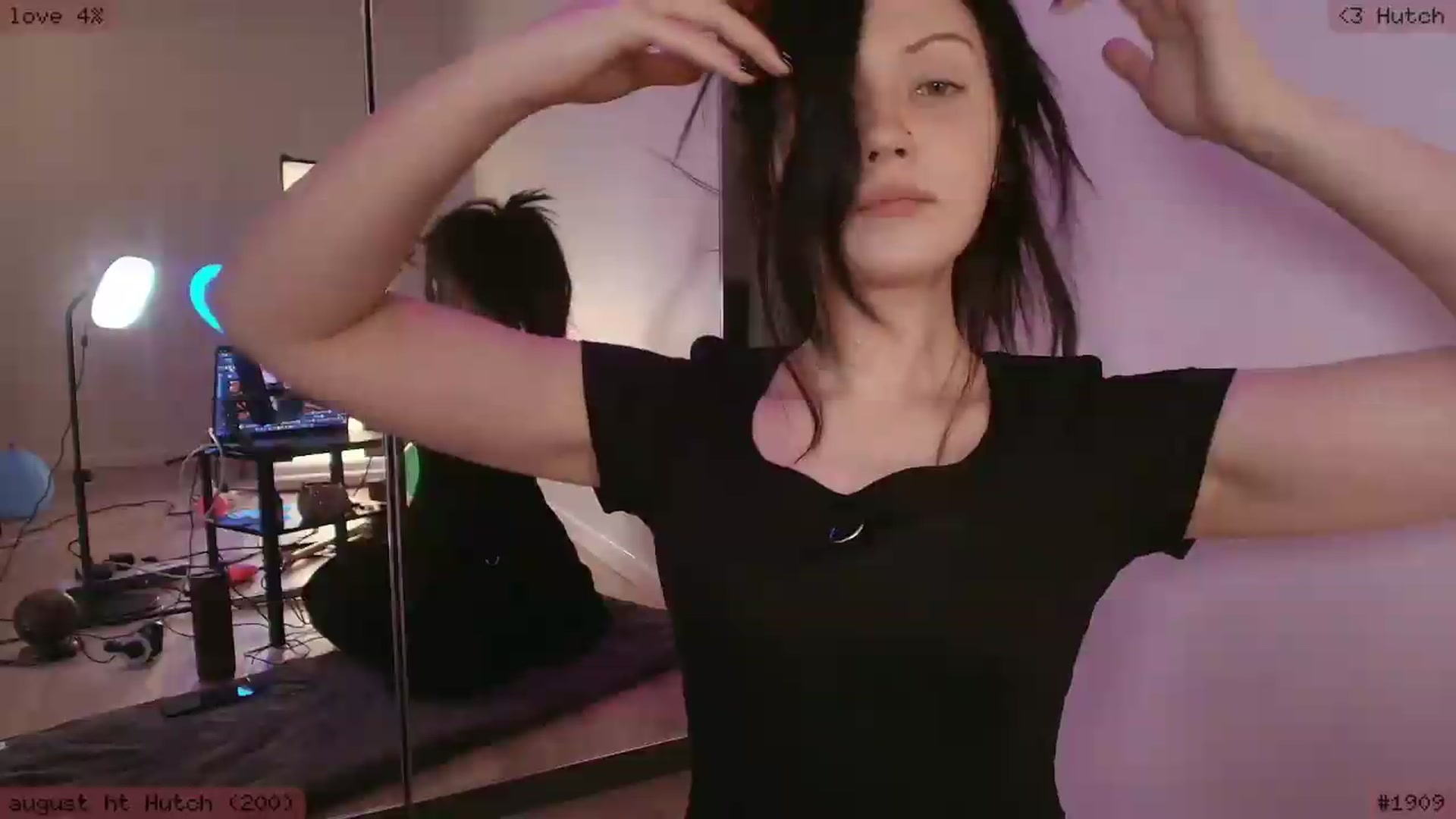 Gallery image thumbnail from RoomToAvoid's myfreecams stream on, 08/02/2026, 04:11 image 6 of 20