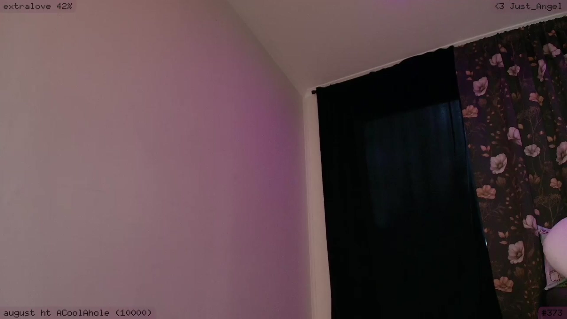 Gallery image thumbnail from RoomToAvoid's myfreecams stream on, 08/14/2026, 06:21 image 17 of 20