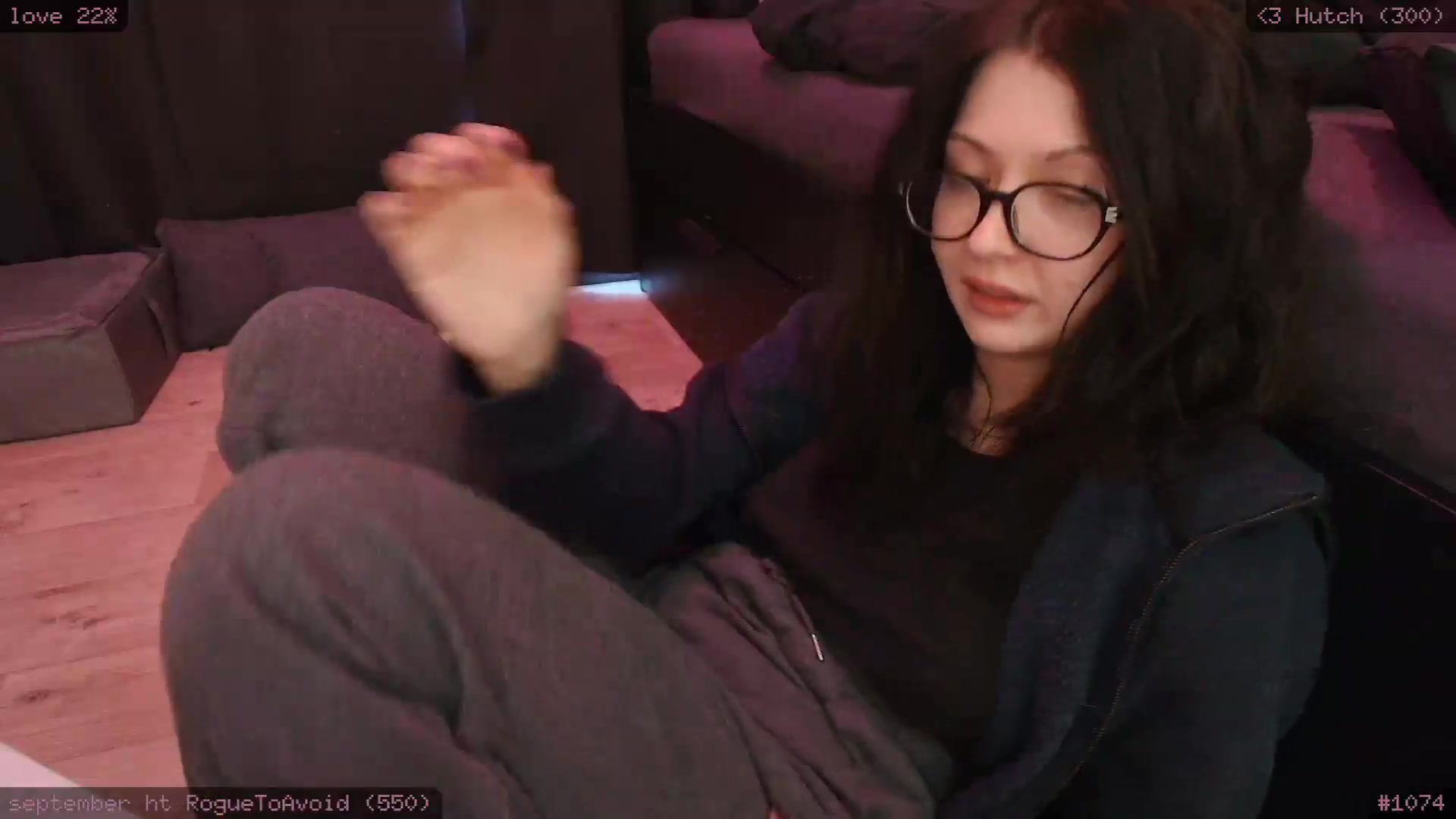 Gallery image thumbnail from RoomToAvoid's myfreecams stream on, 09/08/2026, 03:54 image 10 of 20