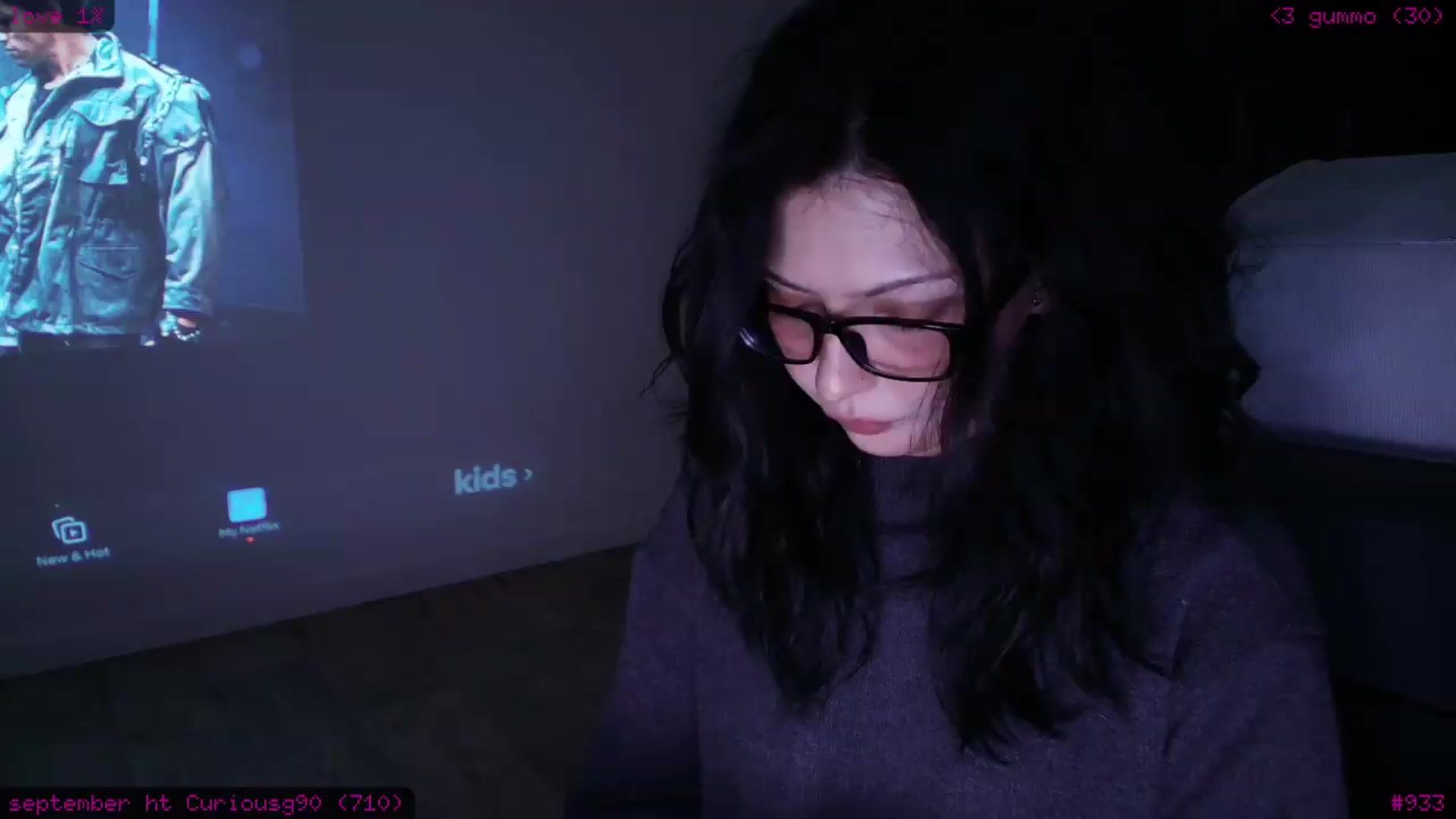 Gallery image thumbnail from RoomToAvoid's myfreecams stream on, 09/10/2026, 24:43 image 3 of 20