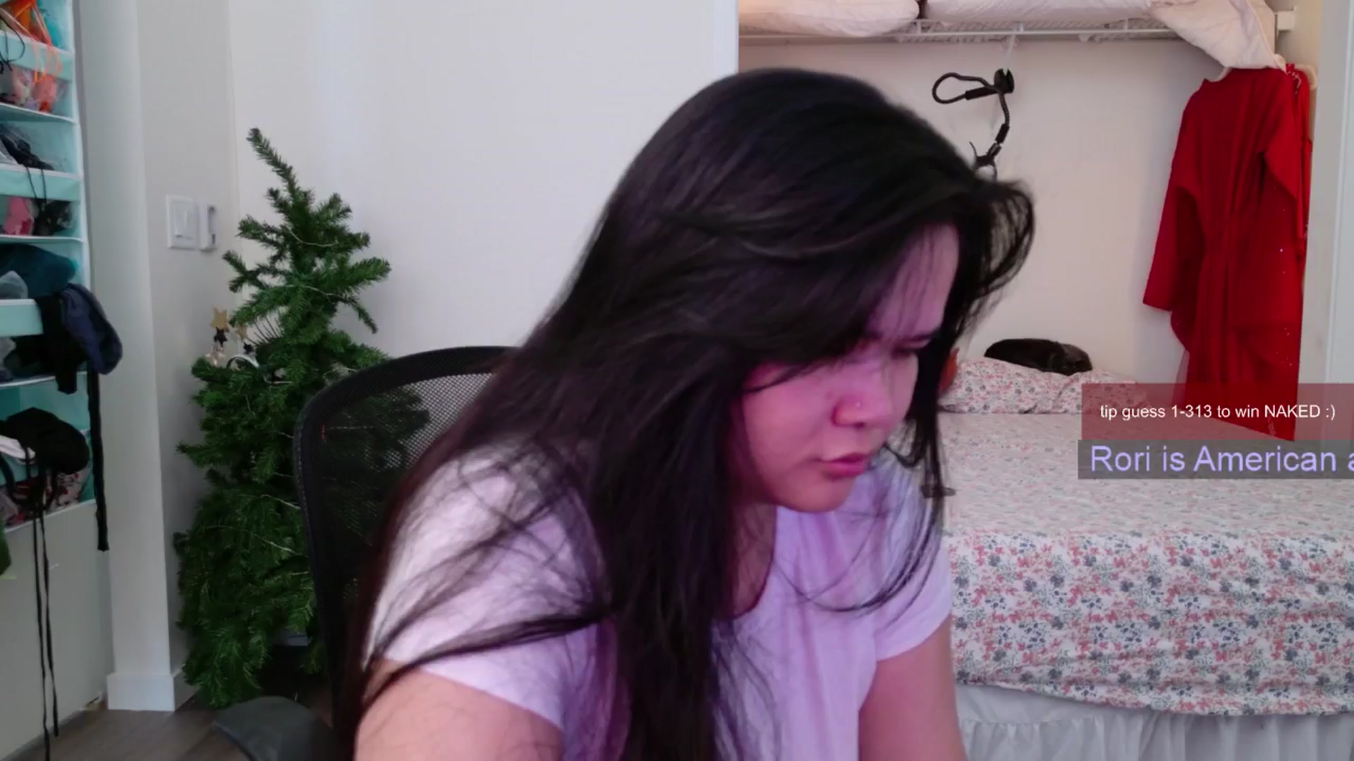 Gallery image thumbnail from Roriverse's myfreecams stream on, 11/24/2024, 19:56 image 1 of 20