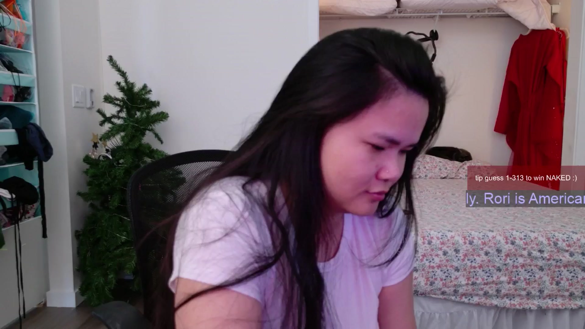 Gallery image thumbnail from Roriverse's myfreecams stream on, 11/24/2024, 19:56 image 2 of 20