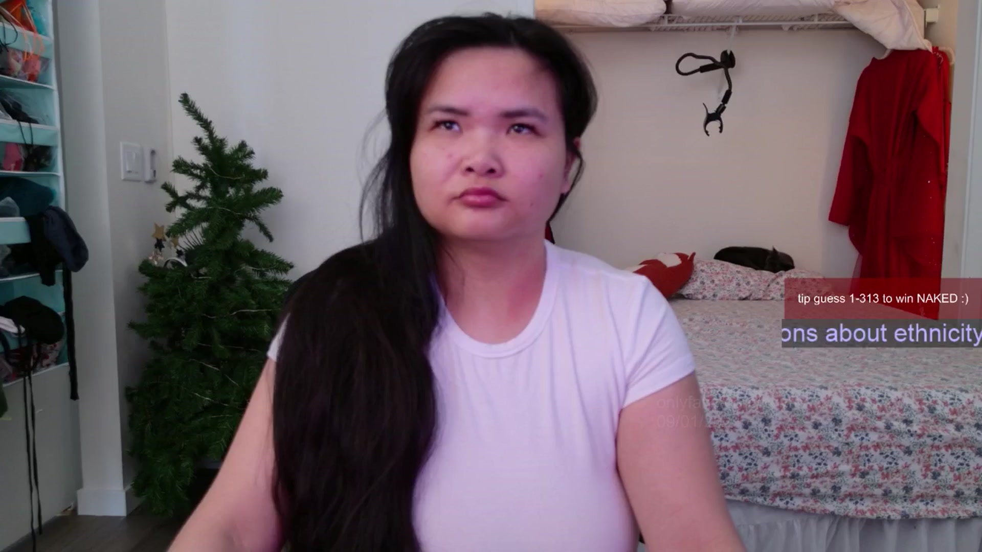 Gallery image thumbnail from Roriverse's myfreecams stream on, 11/24/2024, 19:56 image 20 of 20
