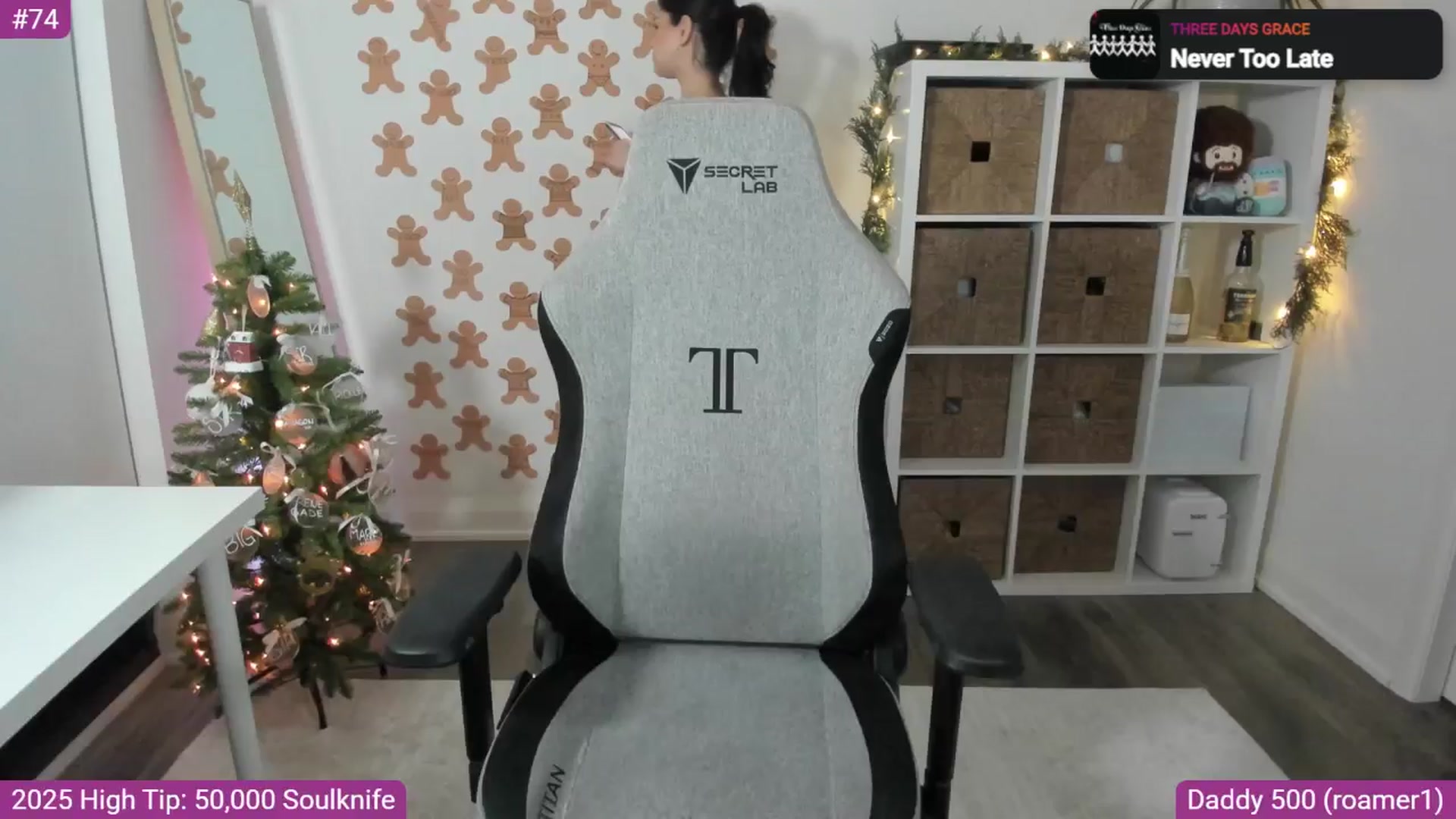 Gallery image thumbnail from RorrieGomez's myfreecams stream on, 12/24/2025, 04:26 image 12 of 20