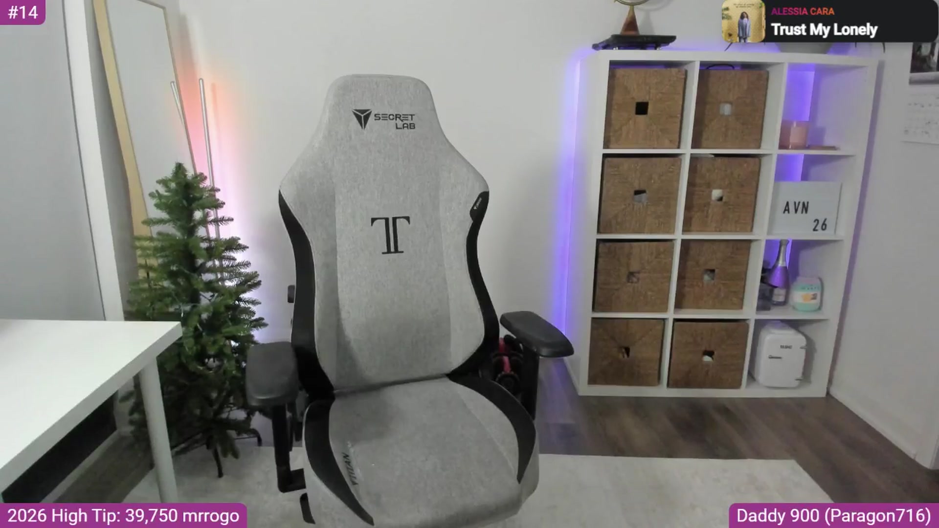 Gallery image thumbnail from RorrieGomez's myfreecams stream on, 01/09/2026, 02:33 image 7 of 20