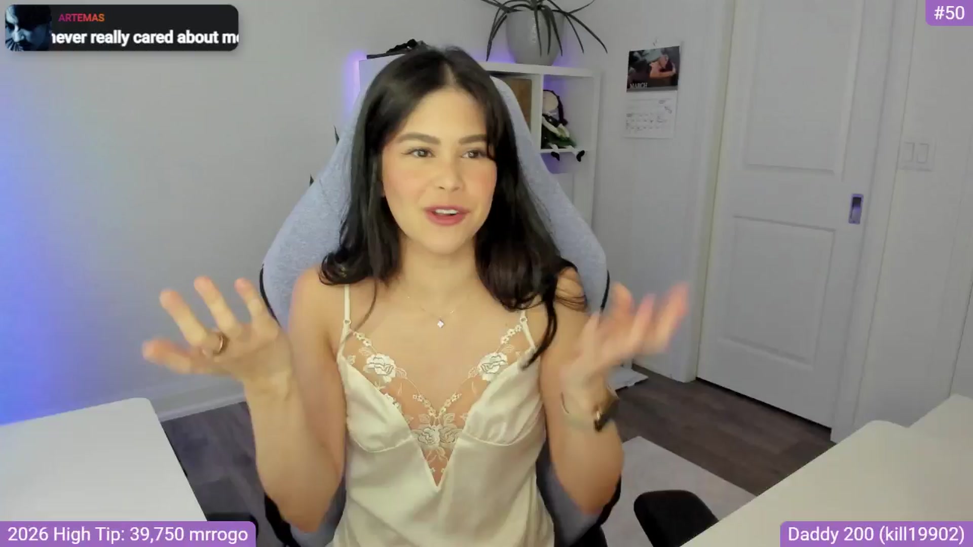 Gallery image thumbnail from RorrieGomez's myfreecams stream on, 03/31/2026, 24:01 image 7 of 20