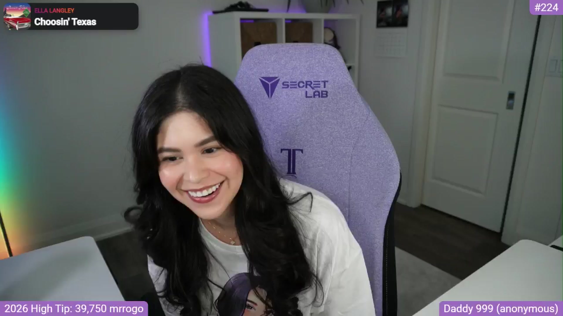 Gallery image thumbnail from RorrieGomez's myfreecams stream on, 04/03/2026, 02:08 image 12 of 20