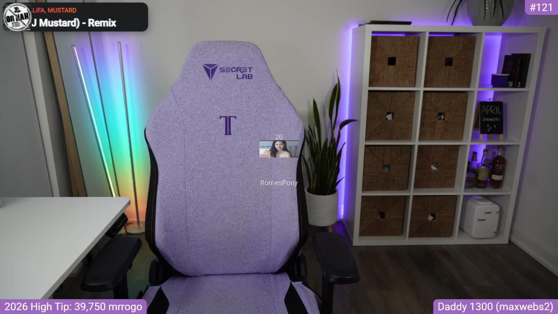 Gallery image thumbnail from RorrieGomez's myfreecams stream on, 04/16/2026, 03:03 image 12 of 20