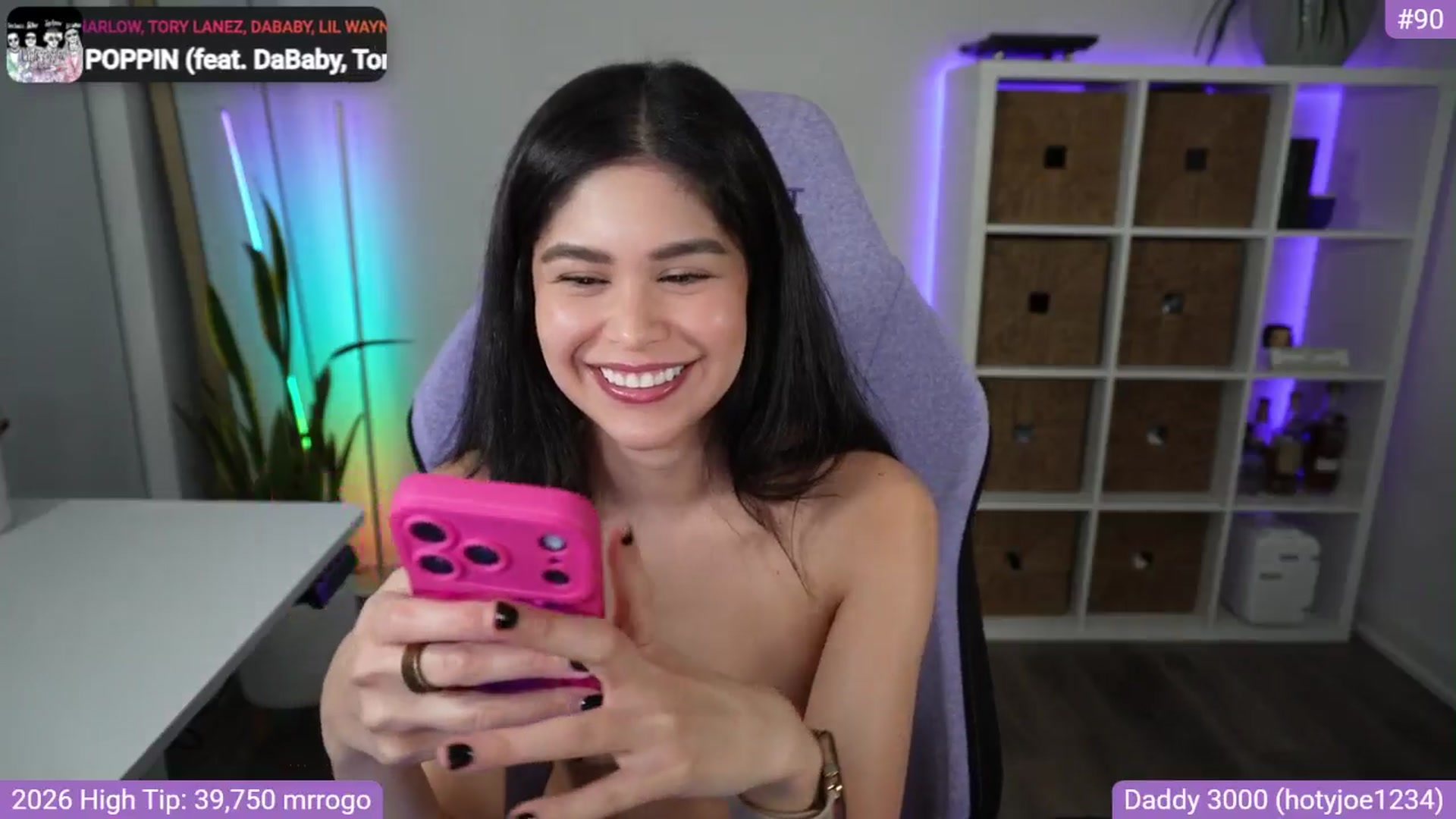 Gallery image thumbnail from RorrieGomez's myfreecams stream on, 04/24/2026, 03:09 image 16 of 20