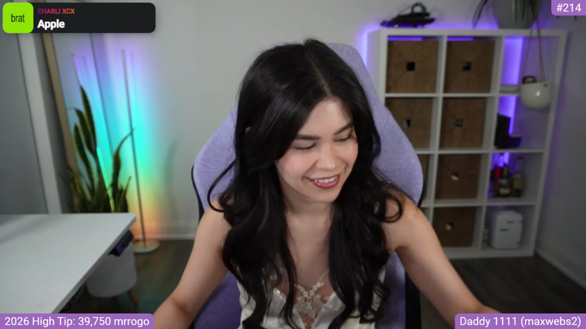Gallery image thumbnail from RorrieGomez's myfreecams stream on, 05/04/2026, 02:56 image 5 of 20
