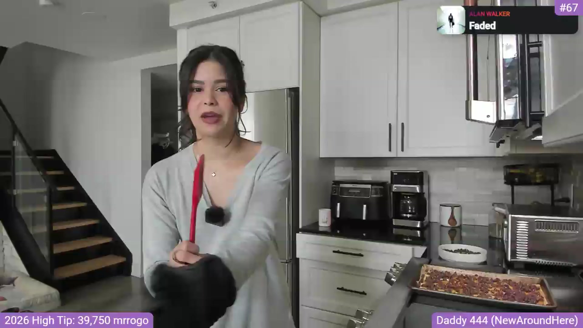Gallery image thumbnail from RorrieGomez's myfreecams stream on, 05/15/2026, 19:45 image 6 of 20