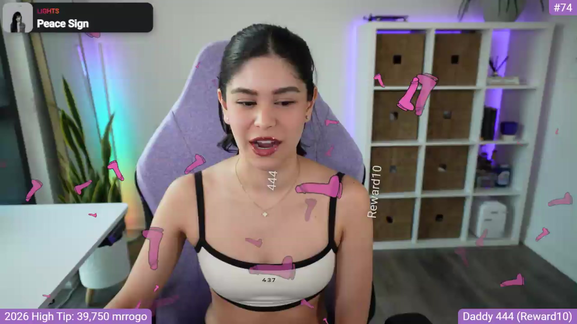 Gallery image thumbnail from RorrieGomez's myfreecams stream on, 05/17/2026, 02:46 image 1 of 20