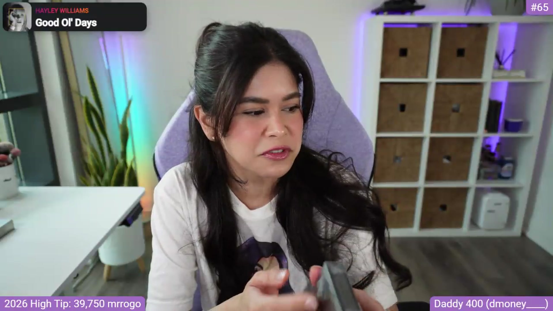 Gallery image thumbnail from RorrieGomez's myfreecams stream on, 05/21/2026, 02:24 image 5 of 20