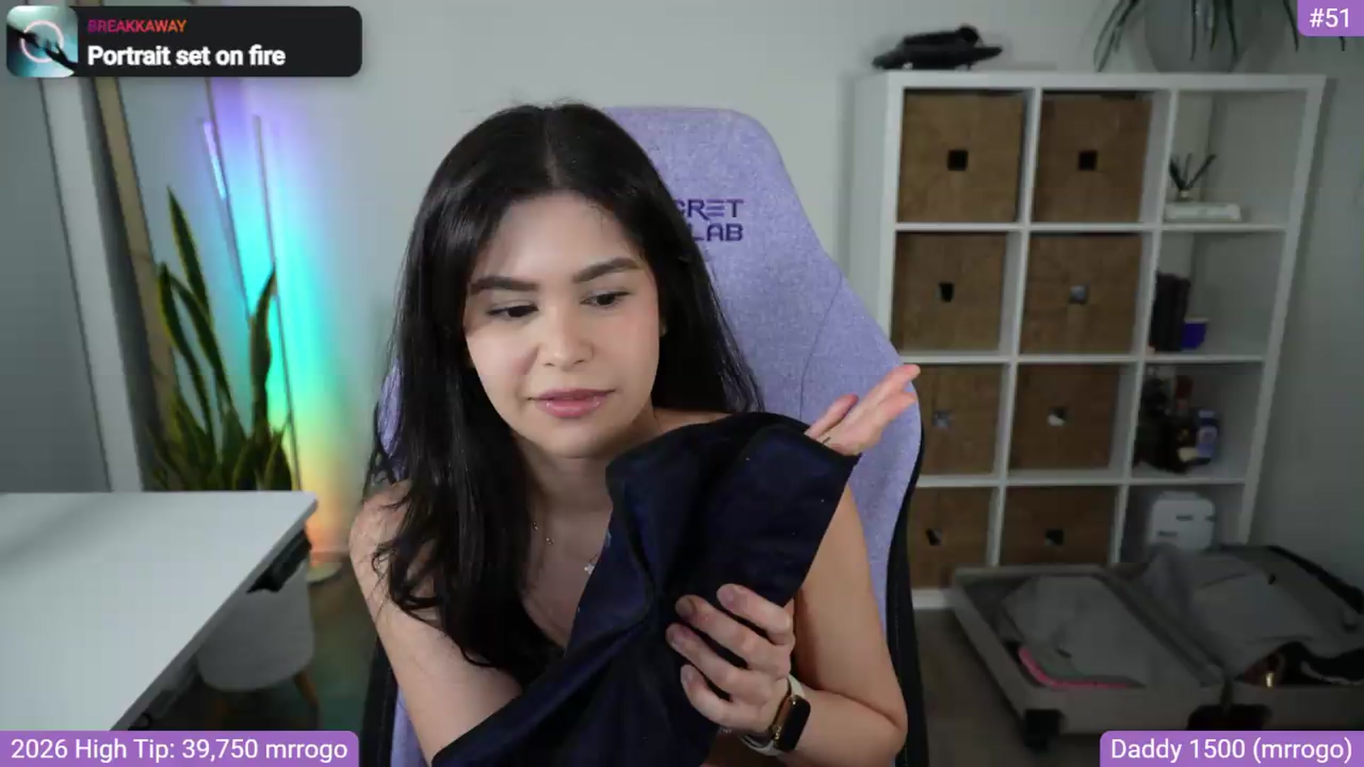 Gallery image thumbnail from RorrieGomez's myfreecams stream on, 05/25/2026, 02:33 image 13 of 20