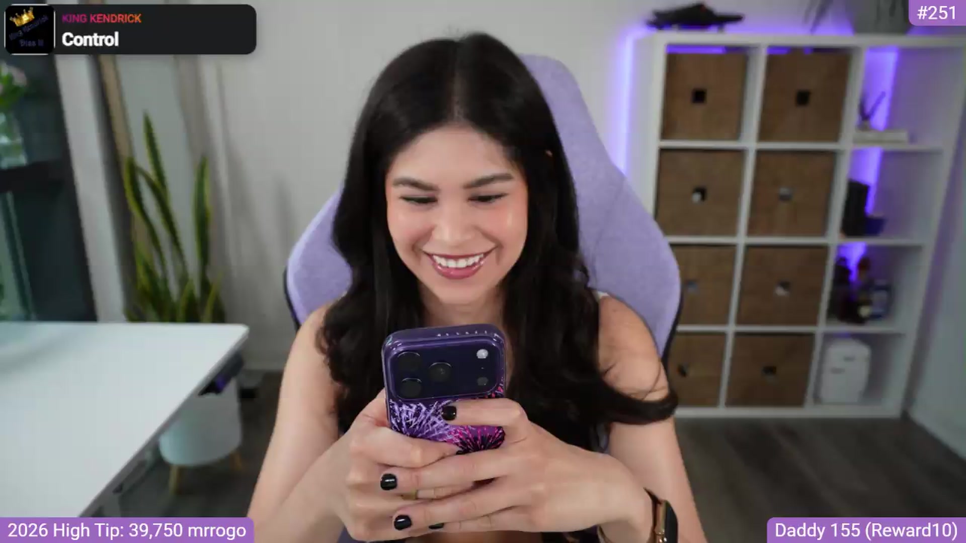 Gallery image thumbnail from RorrieGomez's myfreecams stream on, 06/06/2026, 01:43 image 1 of 20