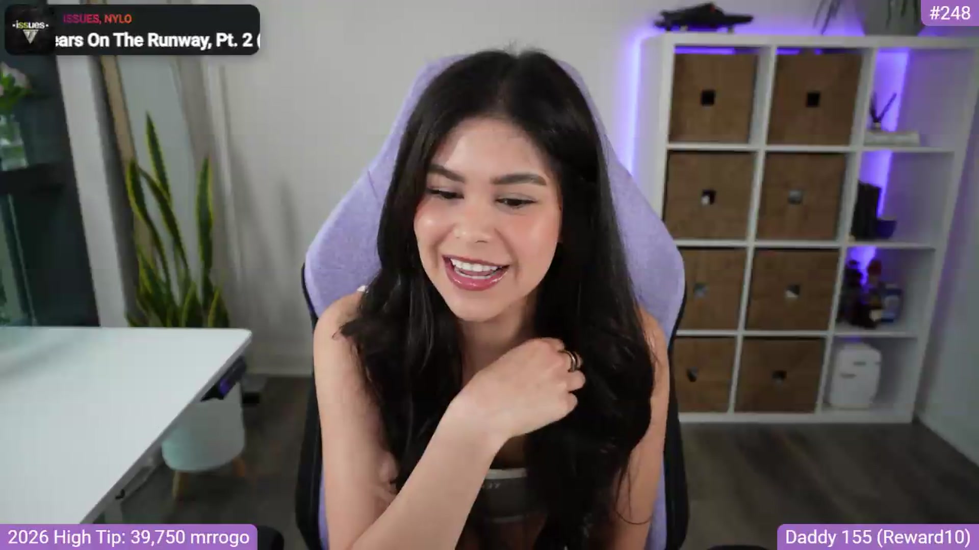 Gallery image thumbnail from RorrieGomez's myfreecams stream on, 06/06/2026, 01:43 image 4 of 20