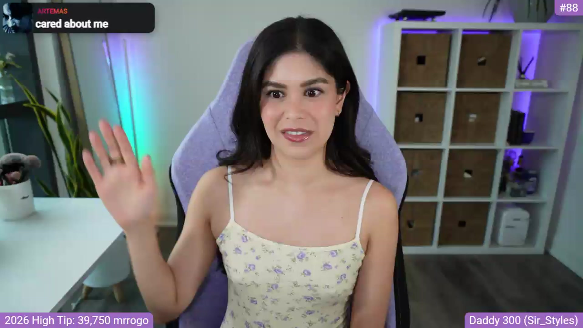 Gallery image thumbnail from RorrieGomez's myfreecams stream on, 06/22/2026, 01:33 image 6 of 20