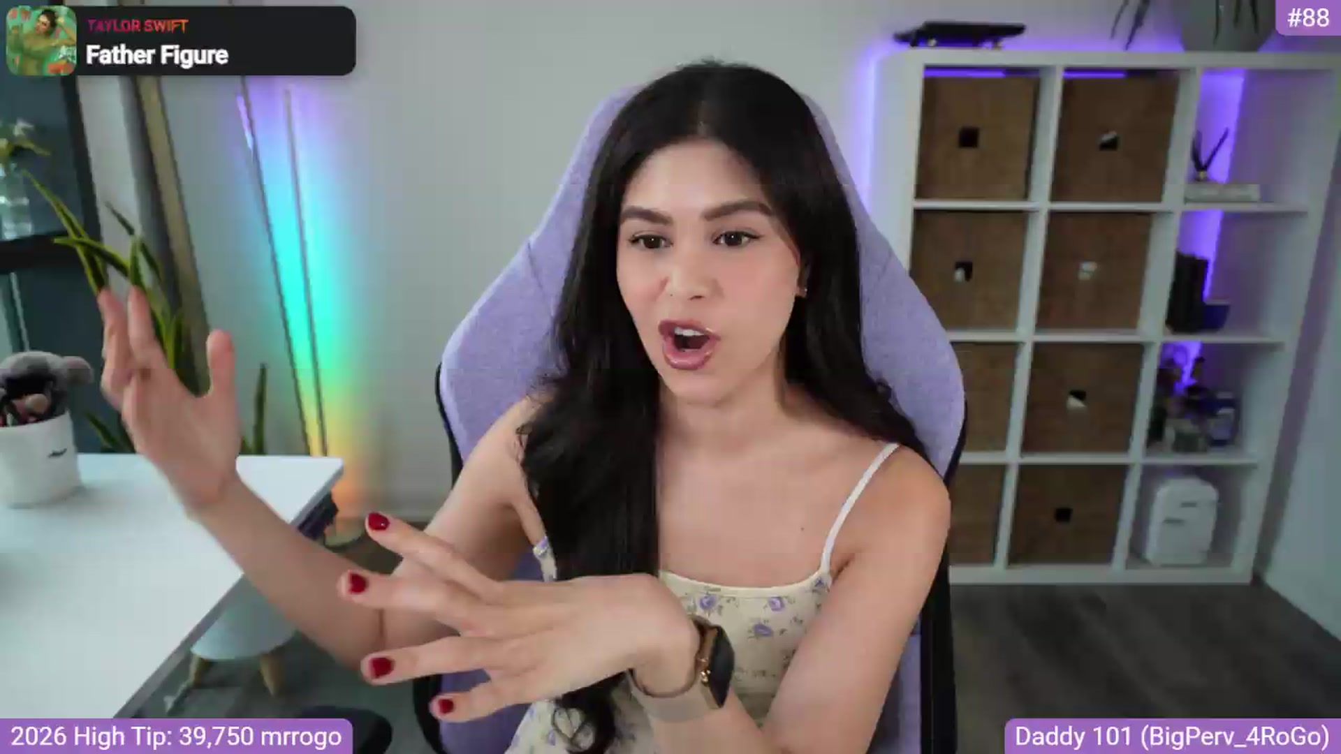 Gallery image thumbnail from RorrieGomez's myfreecams stream on, 06/22/2026, 01:33 image 5 of 20