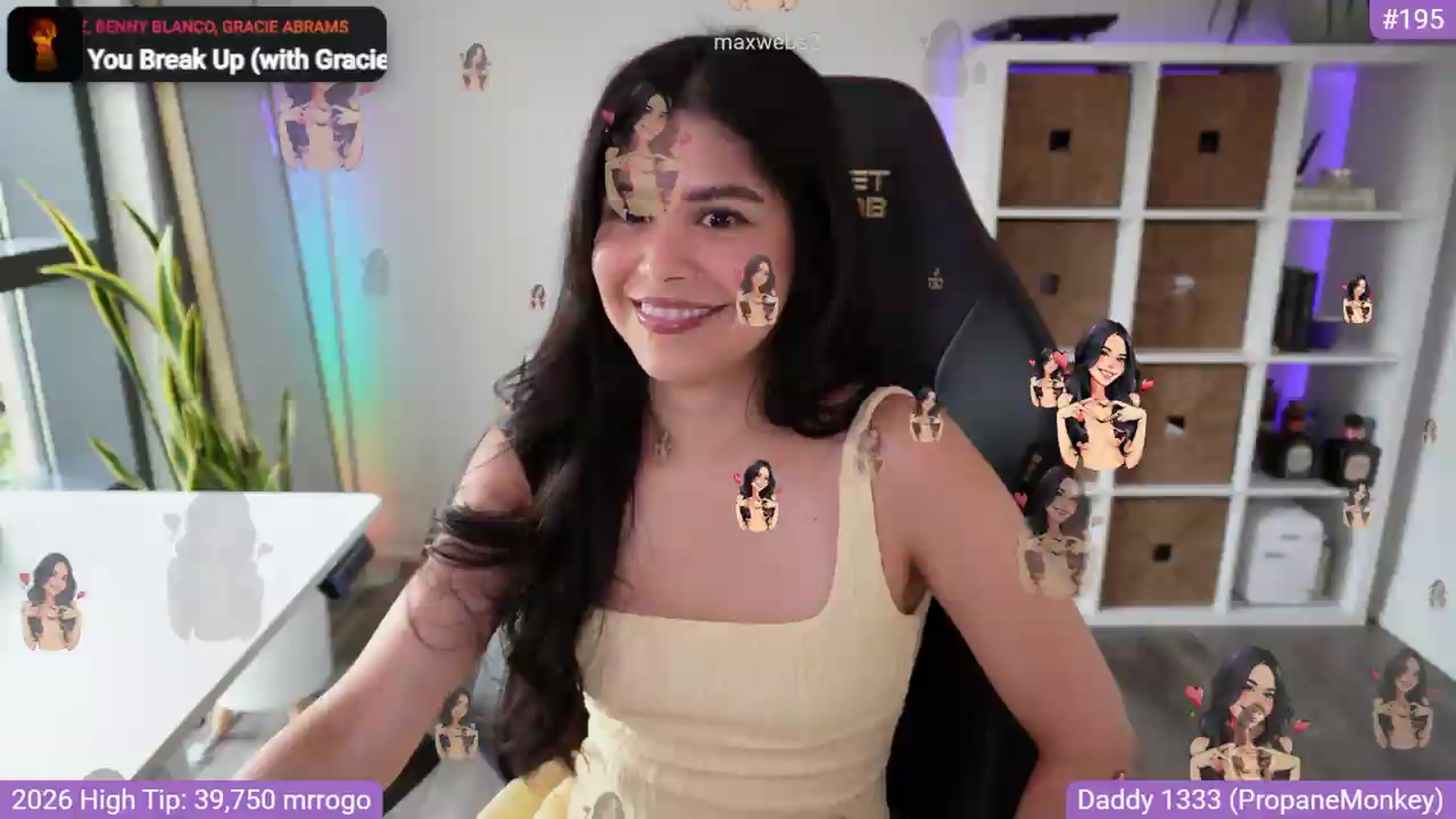 Gallery image thumbnail from RorrieGomez's myfreecams stream on, 07/05/2026, 23:05 image 10 of 20