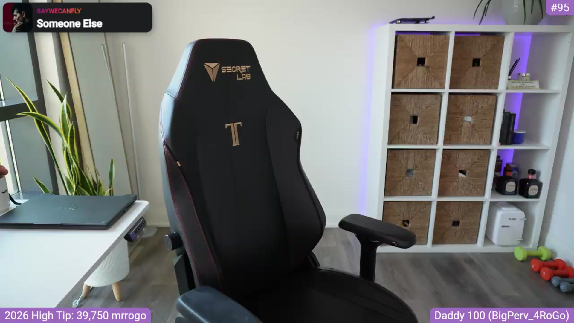Gallery image thumbnail from RorrieGomez's myfreecams stream on, 07/10/2026, 23:38 image 12 of 20