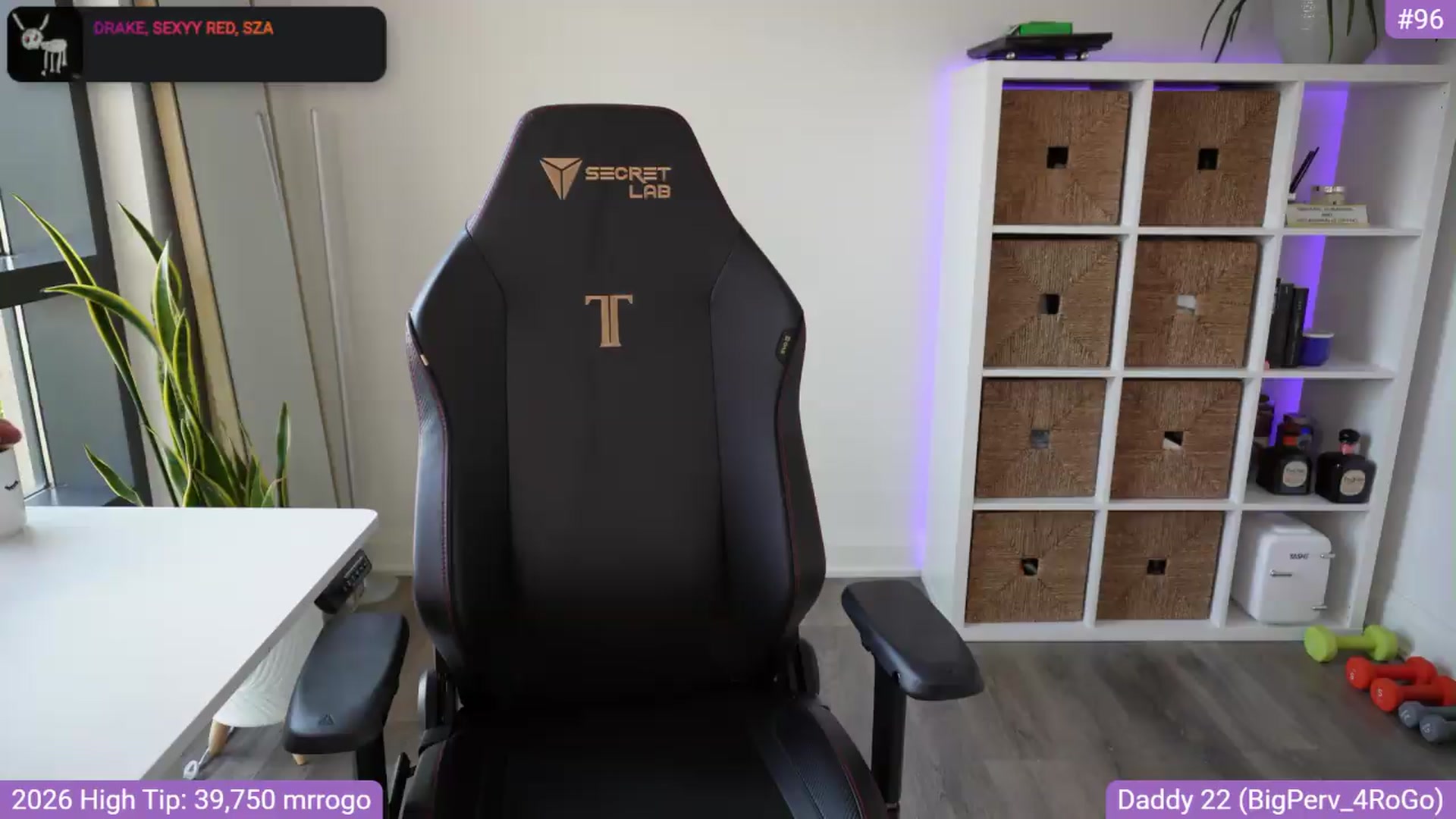 Gallery image thumbnail from RorrieGomez's myfreecams stream on, 07/10/2026, 23:38 image 4 of 20