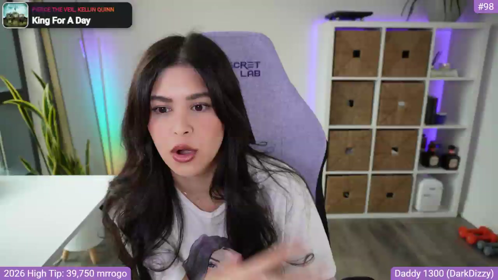 Gallery image thumbnail from RorrieGomez's myfreecams stream on, 07/17/2026, 24:00 image 18 of 20