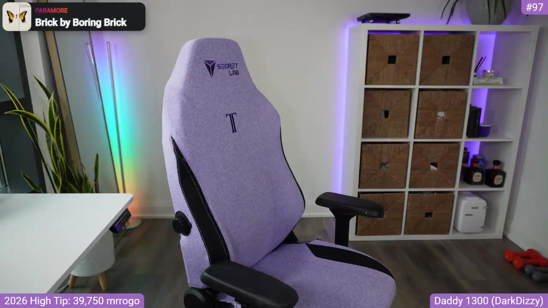 Gallery image thumbnail from RorrieGomez's myfreecams stream on, 07/17/2026, 02:34 image 1 of 20