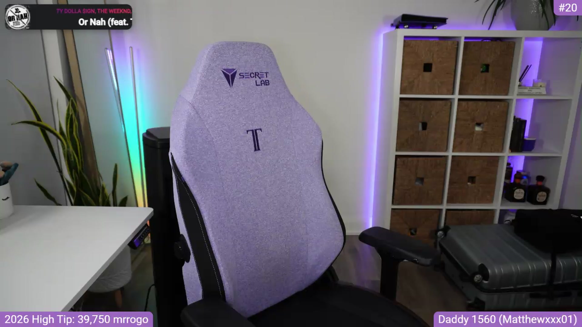 Gallery image thumbnail from RorrieGomez's myfreecams stream on, 08/10/2026, 03:14 image 14 of 20
