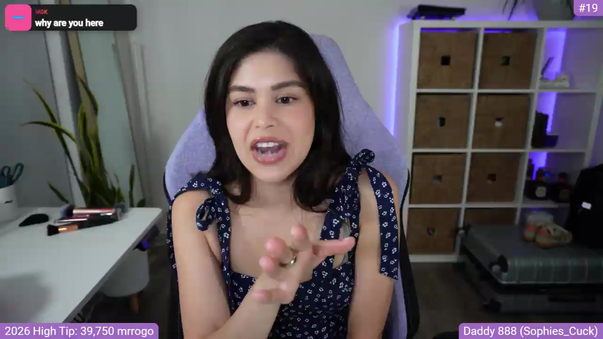 Gallery image thumbnail from RorrieGomez's myfreecams stream on, 08/11/2026, 02:27 image 5 of 20