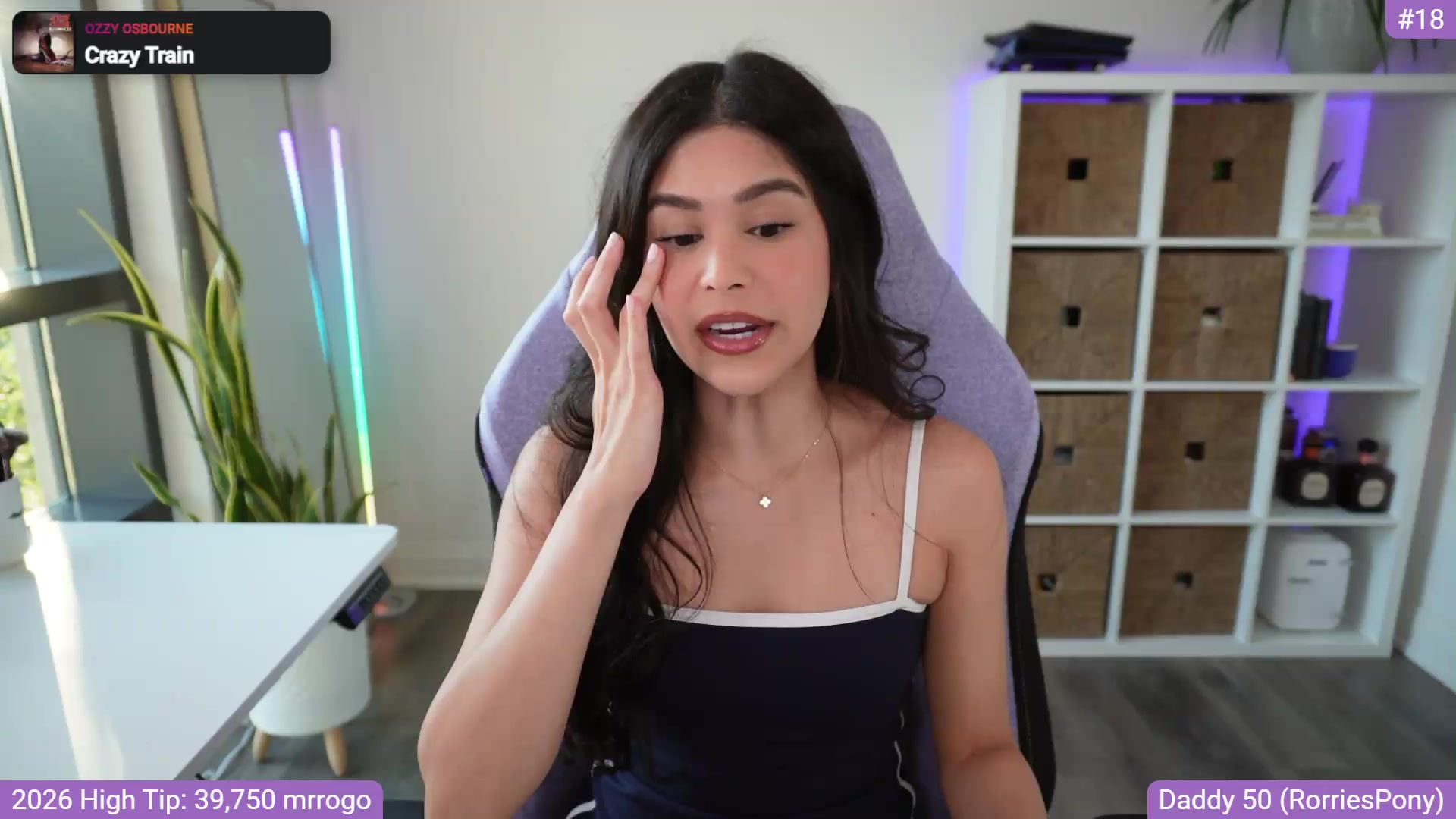 Gallery image thumbnail from RorrieGomez's myfreecams stream on, 08/27/2026, 23:22 image 4 of 20