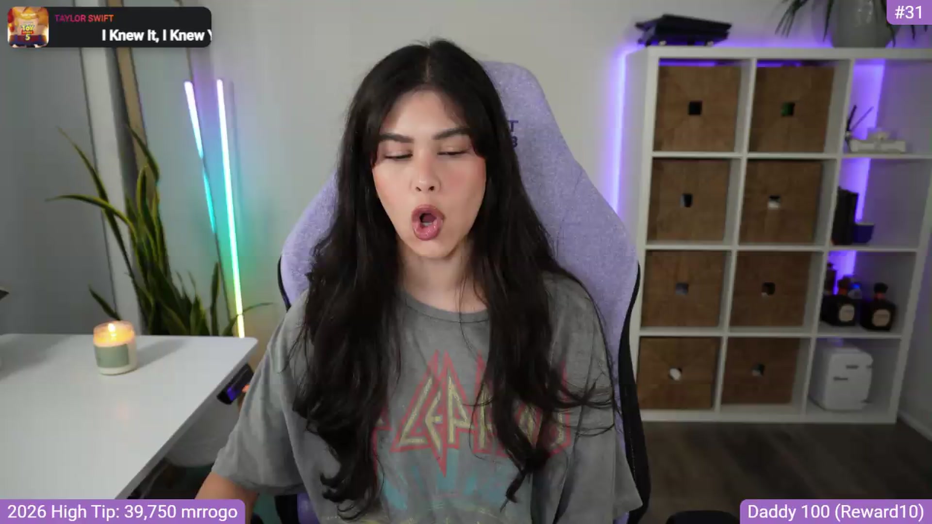 Gallery image thumbnail from RorrieGomez's myfreecams stream on, 09/04/2026, 02:49 image 4 of 20