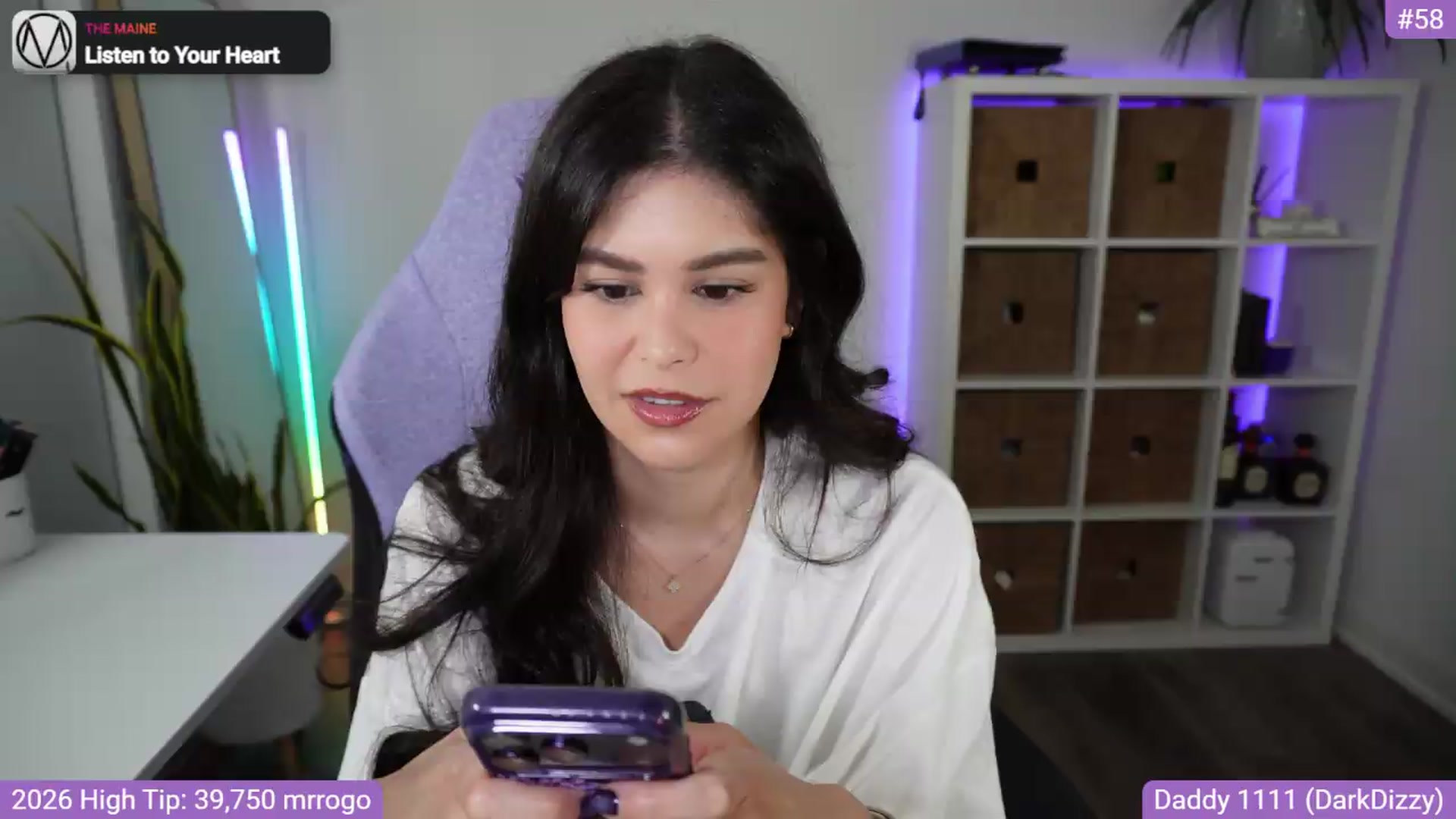 Gallery image thumbnail from RorrieGomez's myfreecams stream on, 09/10/2026, 01:38 image 13 of 20