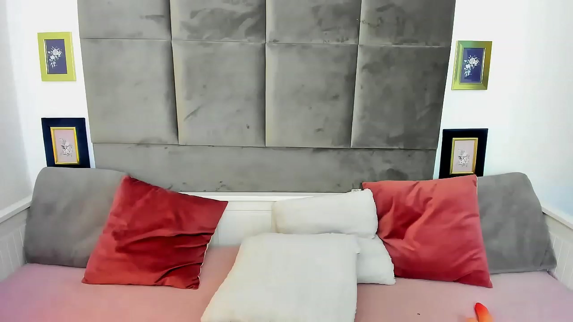 Gallery image thumbnail from Rory_May's myfreecams stream on, 03/26/2023, 02:10 image 10 of 20