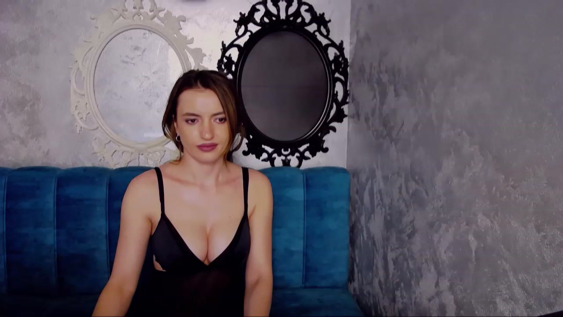 Gallery image thumbnail from RosaRose_'s myfreecams stream on, 03/21/2023, 21:23 image 11 of 20
