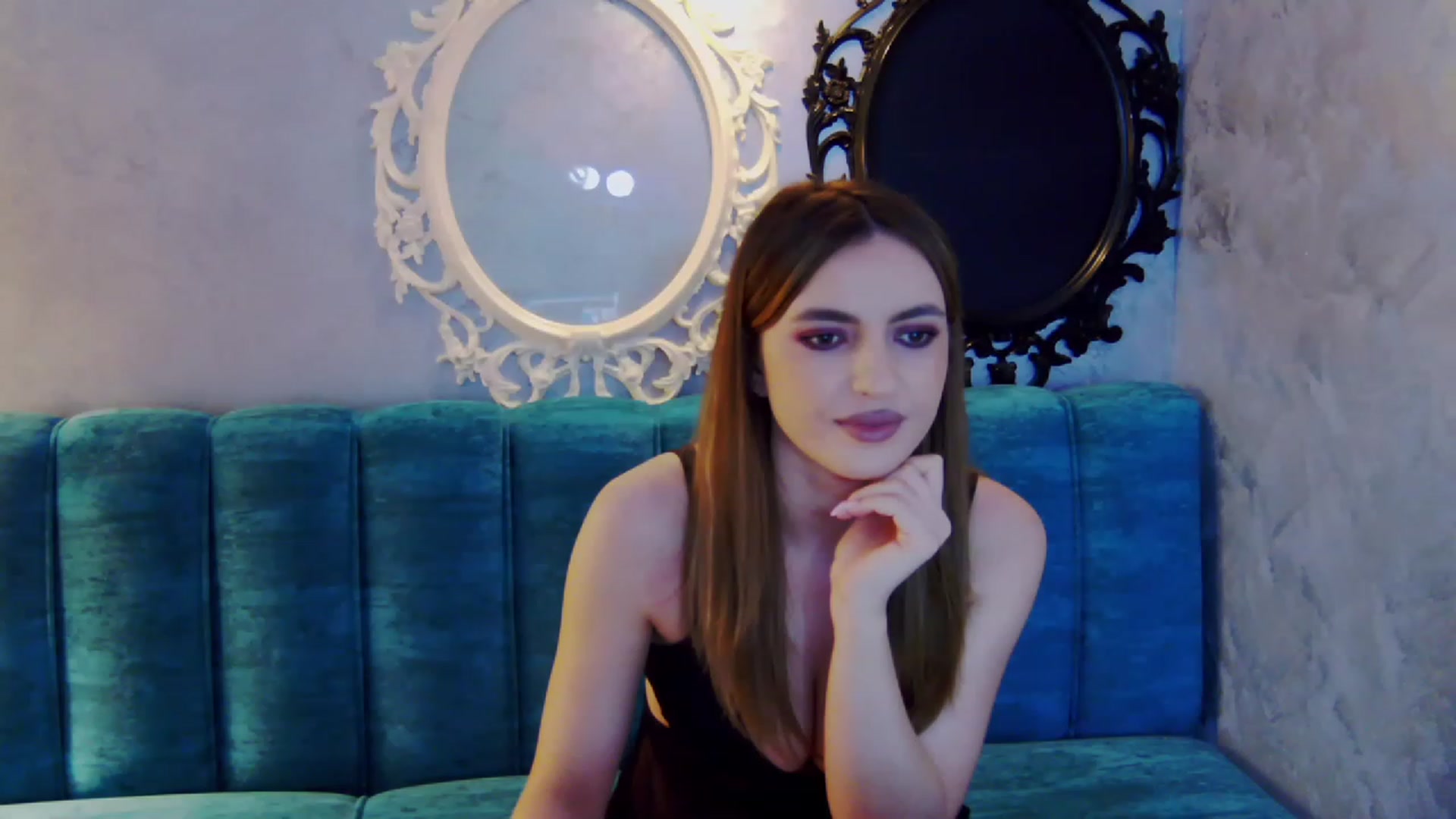 Gallery image thumbnail from RosaRose_'s myfreecams stream on, 03/31/2023, 16:03 image 1 of 20