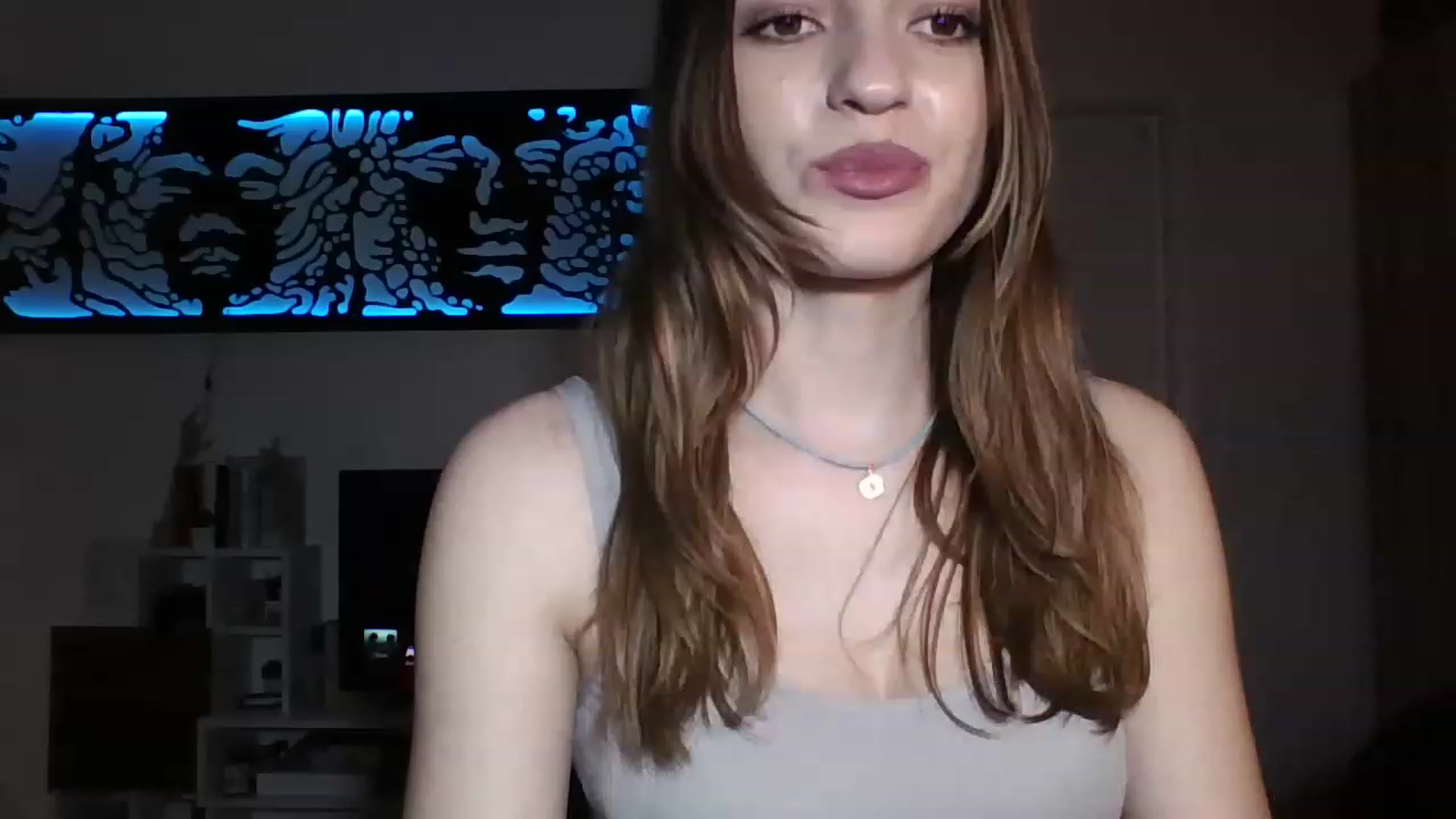 Gallery image thumbnail from RosaRose_'s myfreecams stream on, 04/25/2023, 01:47 image 19 of 20