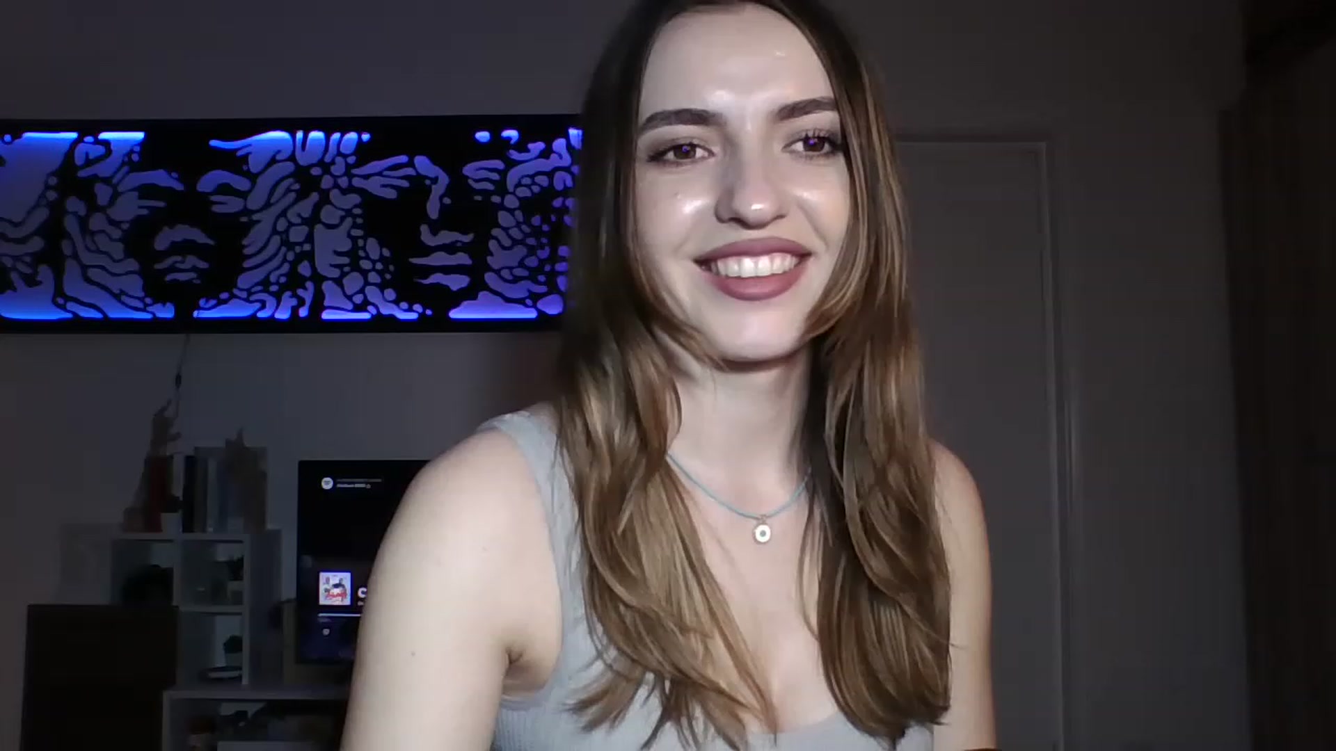 Gallery image thumbnail from RosaRose_'s myfreecams stream on, 04/25/2023, 01:47 image 9 of 20