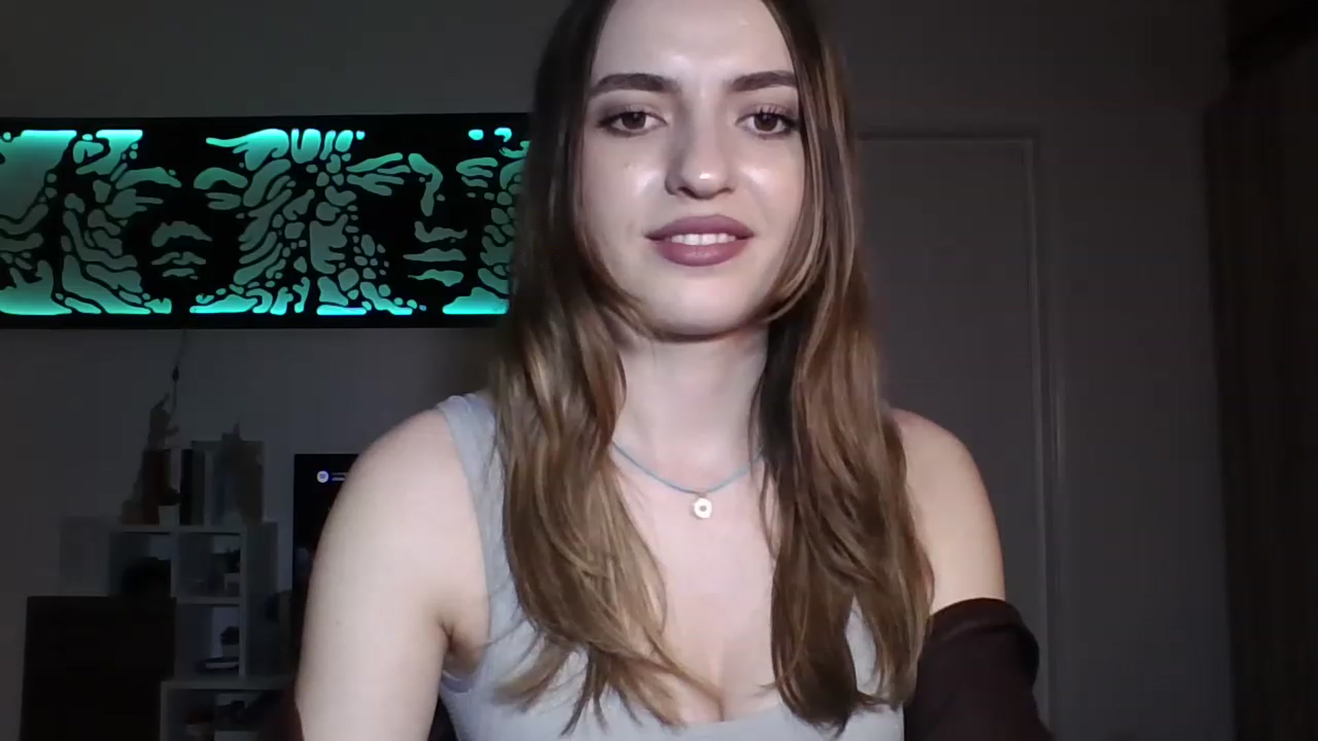 Gallery image thumbnail from RosaRose_'s myfreecams stream on, 04/25/2023, 01:47 image 7 of 20
