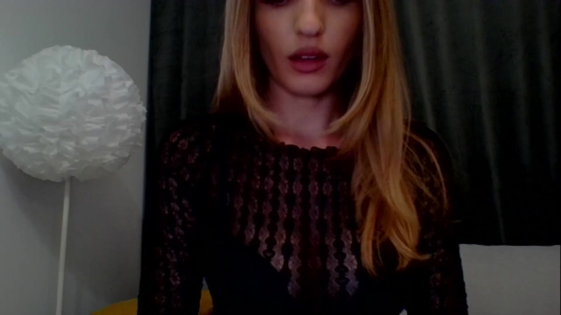 Gallery image thumbnail from RosaRose_'s myfreecams stream on, 10/07/2023, 17:52 image 1 of 20