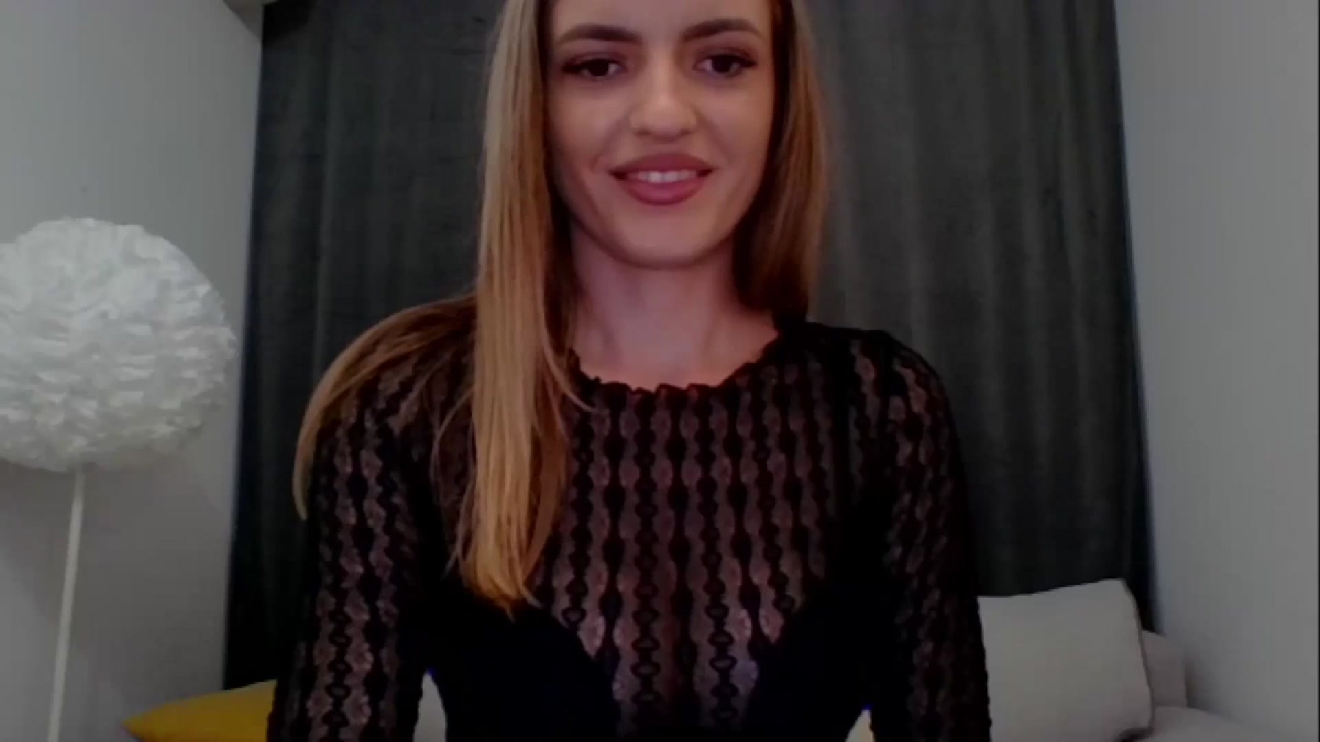 Gallery image thumbnail from RosaRose_'s myfreecams stream on, 10/07/2023, 19:12 image 2 of 20