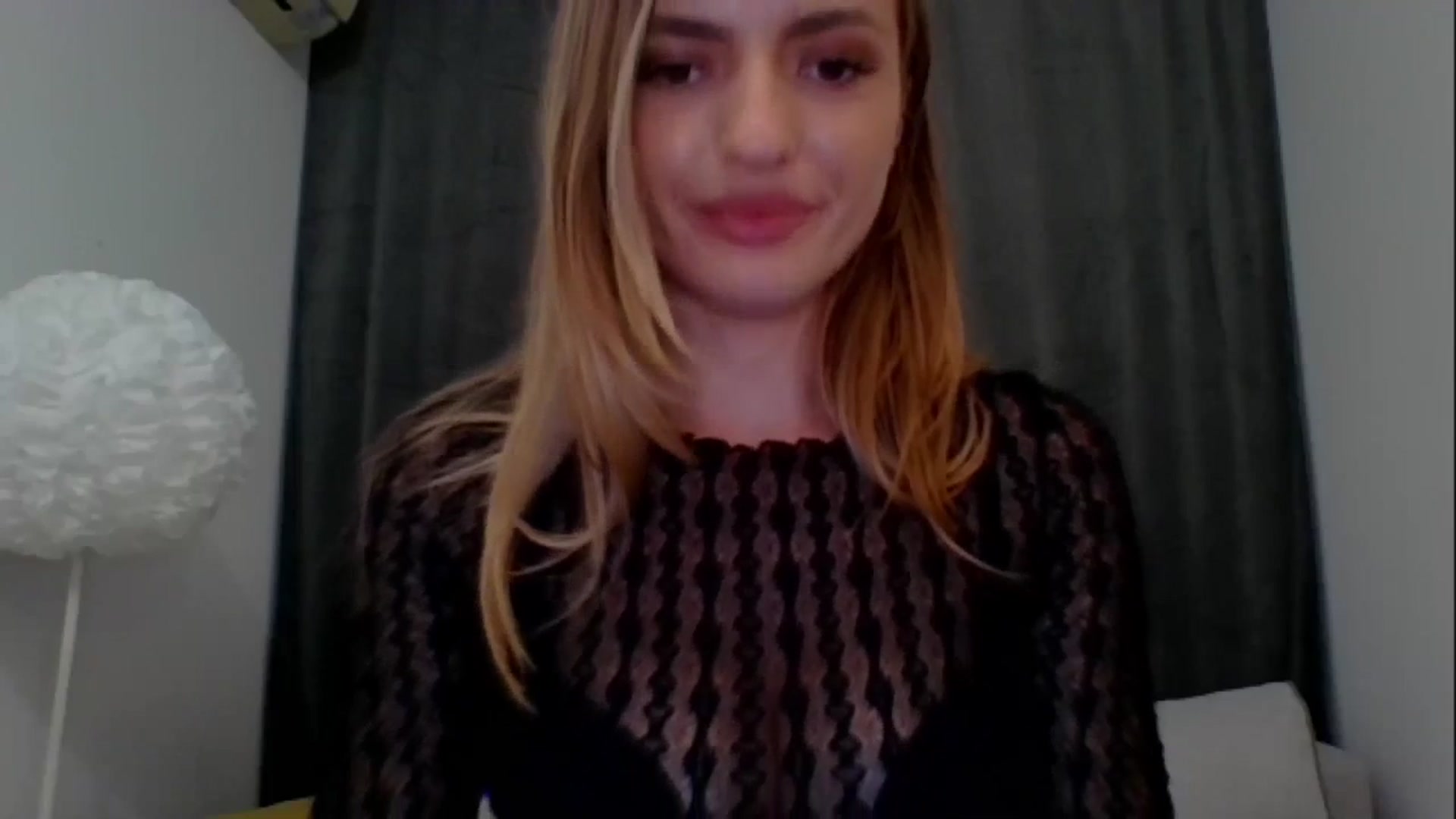 Gallery image thumbnail from RosaRose_'s myfreecams stream on, 10/07/2023, 19:12 image 13 of 20
