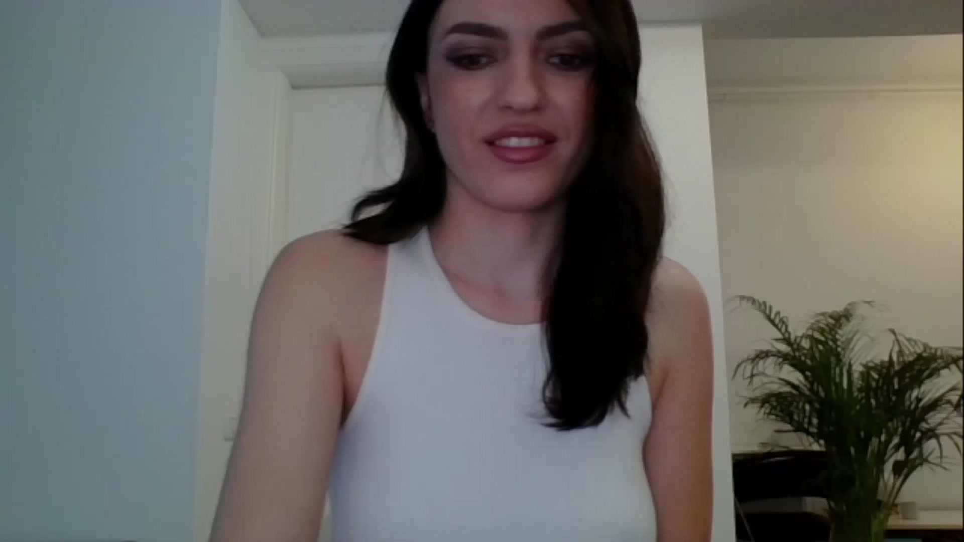 Gallery image thumbnail from RosaRose_'s myfreecams stream on, 01/27/2024, 09:39 image 1 of 20