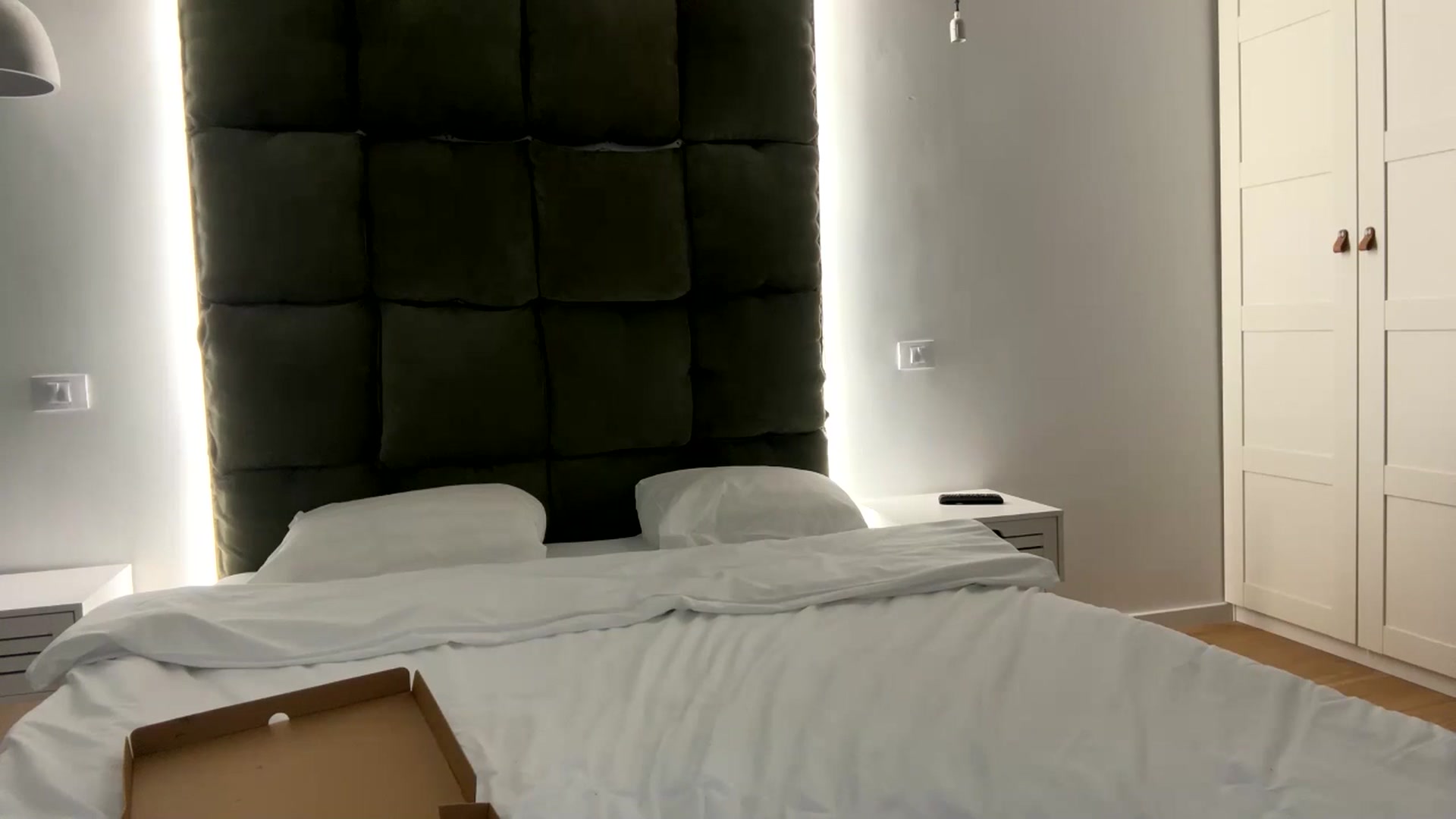 Gallery image thumbnail from RosaRose_'s myfreecams stream on, 01/05/2025, 24:38 image 15 of 20