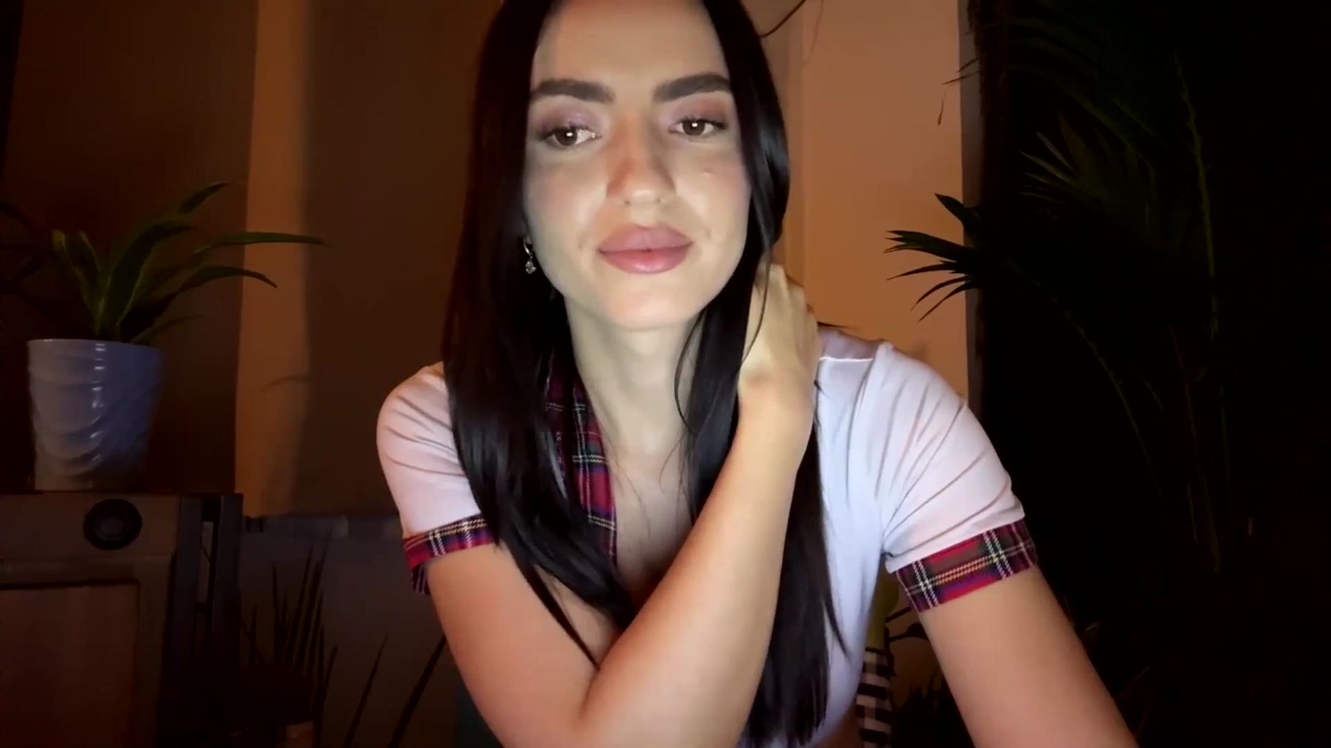 Gallery image thumbnail from RosaRose_'s myfreecams stream on, 01/15/2026, 20:07 image 14 of 20