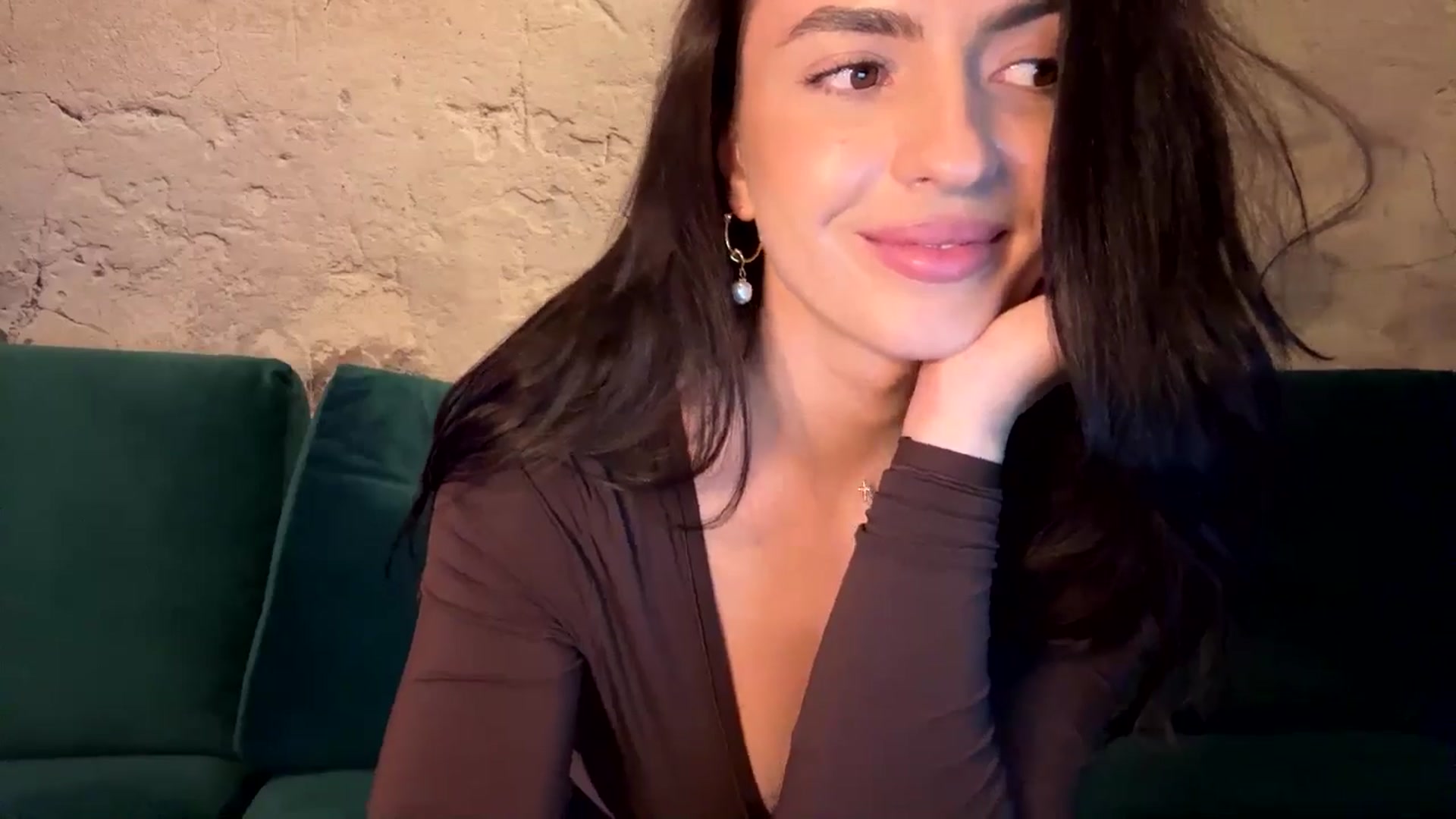 Gallery image thumbnail from RosaRose_'s myfreecams stream on, 04/18/2026, 22:53 image 20 of 20