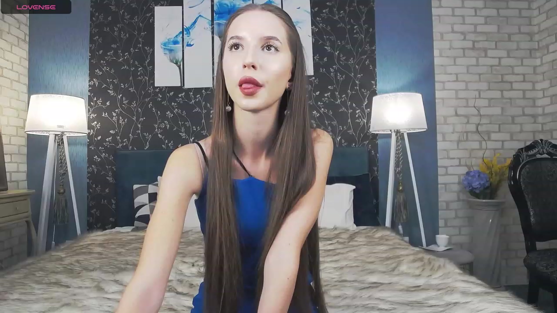 Gallery image thumbnail from RosaliaCharm's myfreecams stream on, 10/23/2023, 24:20 image 17 of 20