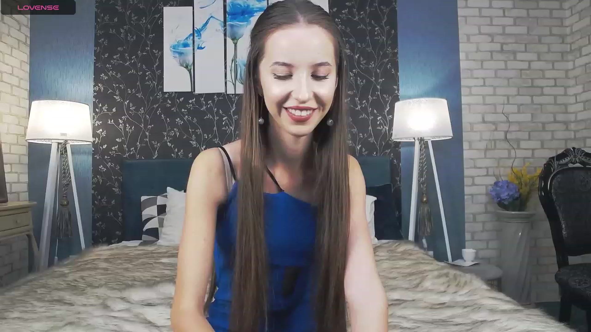 Gallery image thumbnail from RosaliaCharm's myfreecams stream on, 10/23/2023, 24:20 image 6 of 20