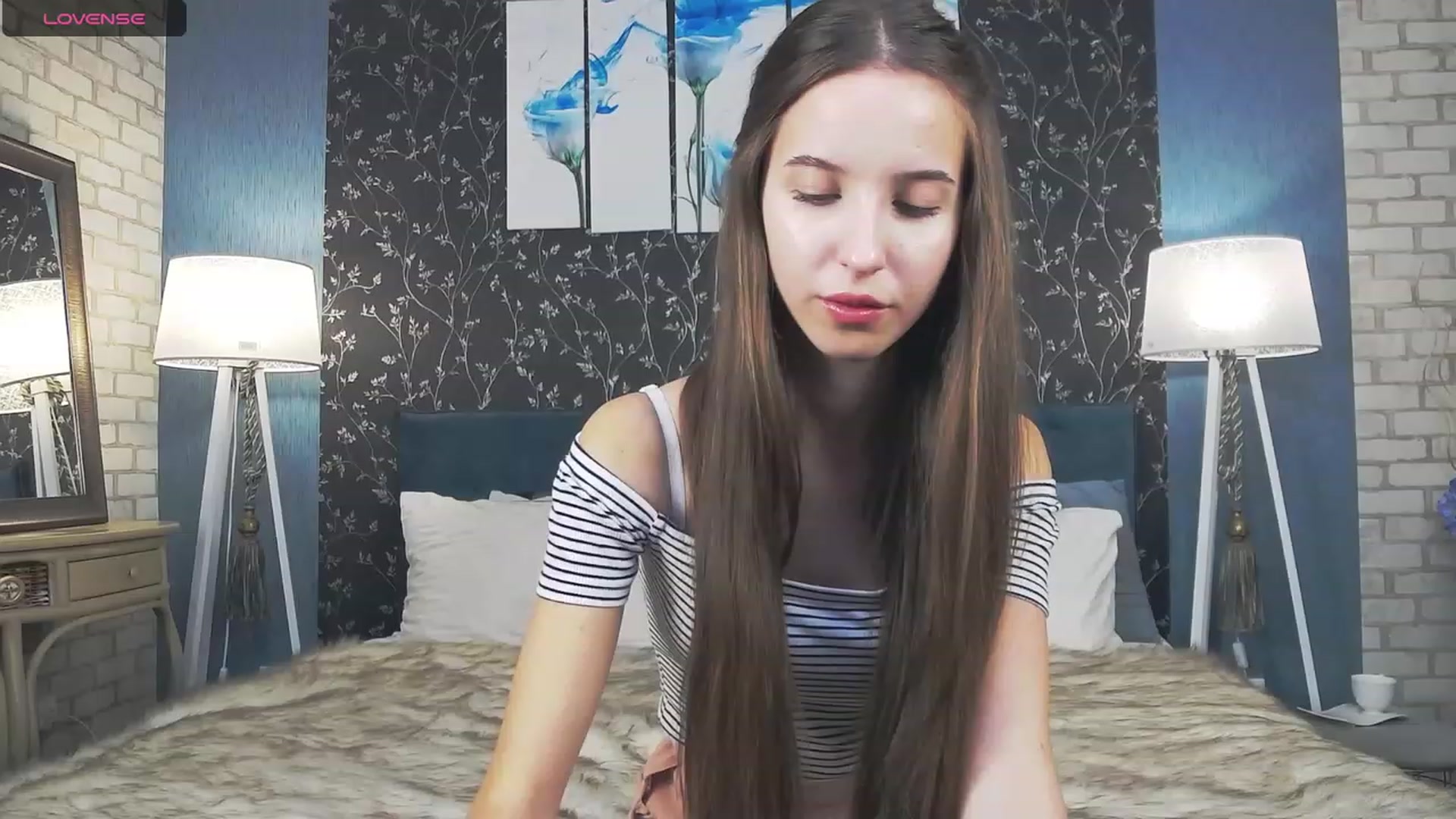Gallery image thumbnail from RosaliaCharm's myfreecams stream on, 10/24/2023, 01:16 image 3 of 20