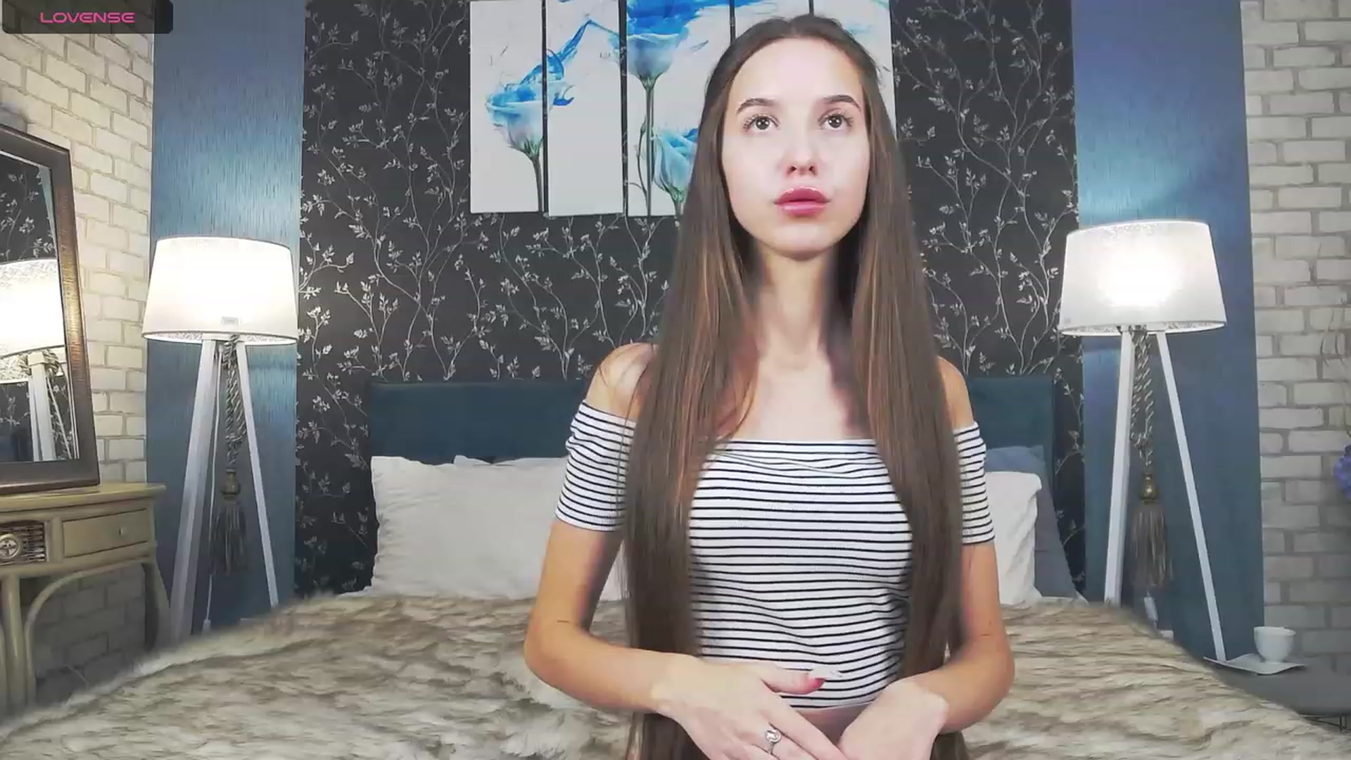 Gallery image thumbnail from RosaliaCharm's myfreecams stream on, 10/24/2023, 01:16 image 9 of 20